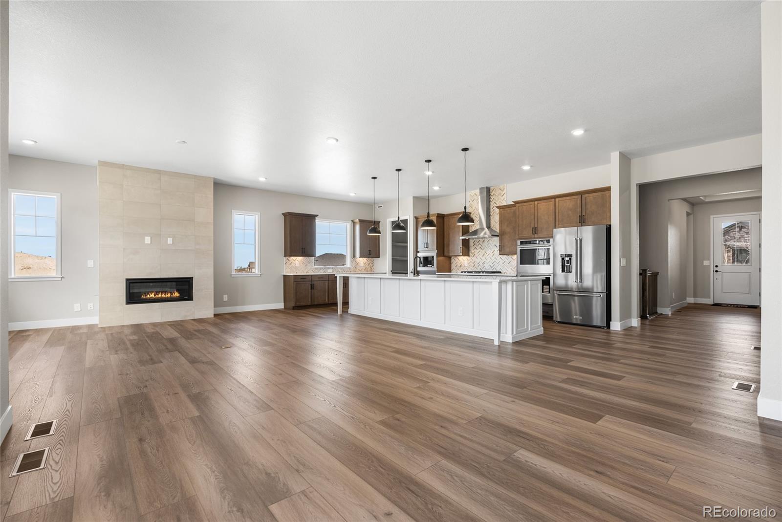 MLS Image #10 for 8811 s quemoy street,aurora, Colorado