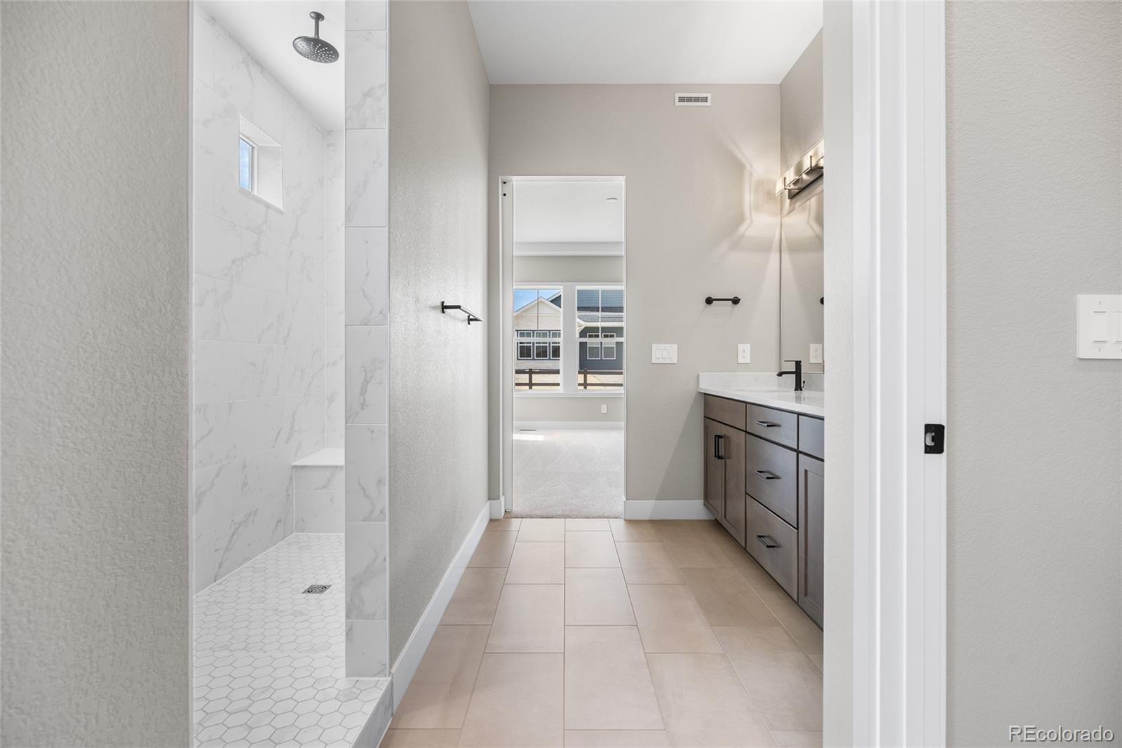 MLS Image #18 for 8811 s quemoy street,aurora, Colorado