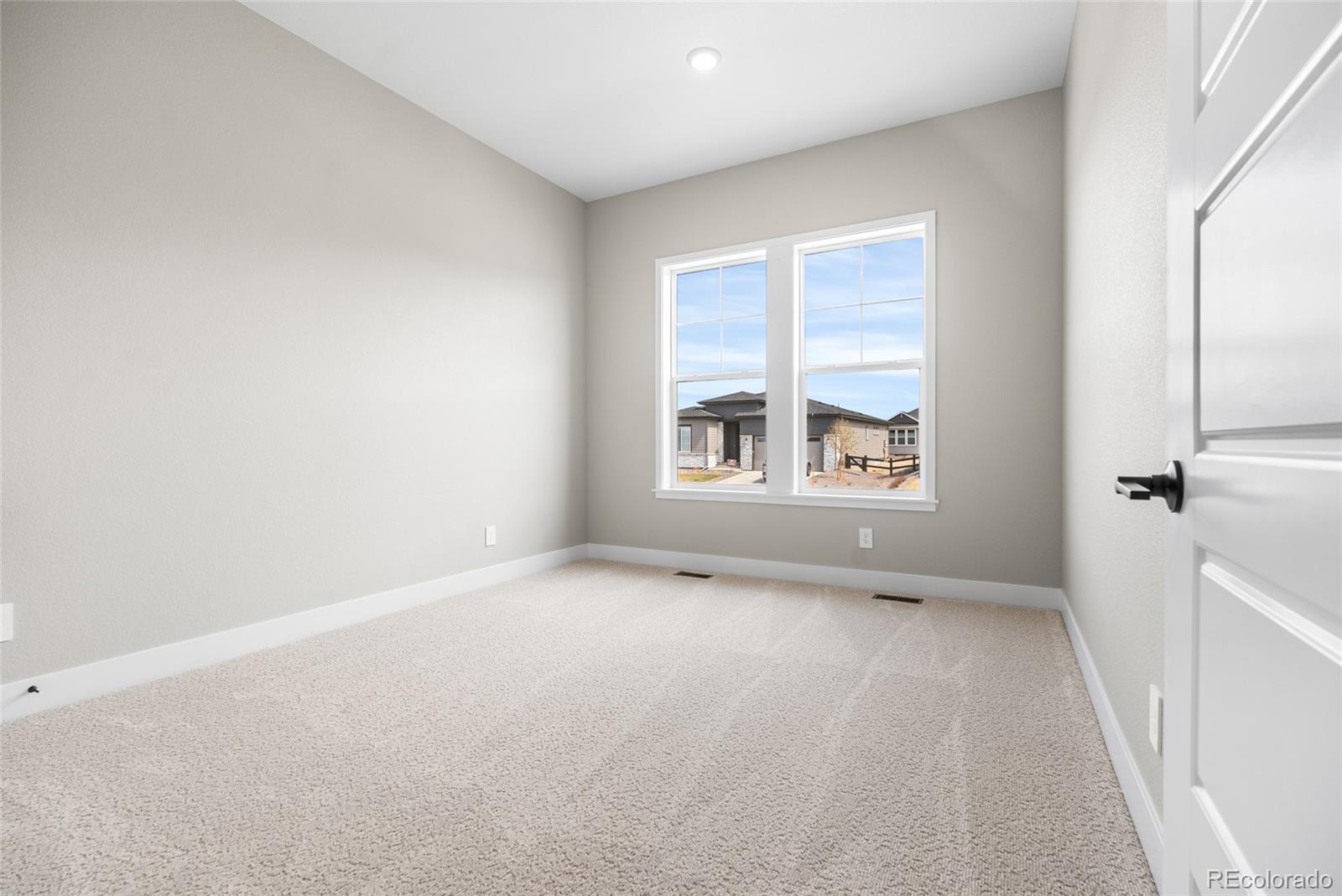 MLS Image #23 for 8811 s quemoy street,aurora, Colorado