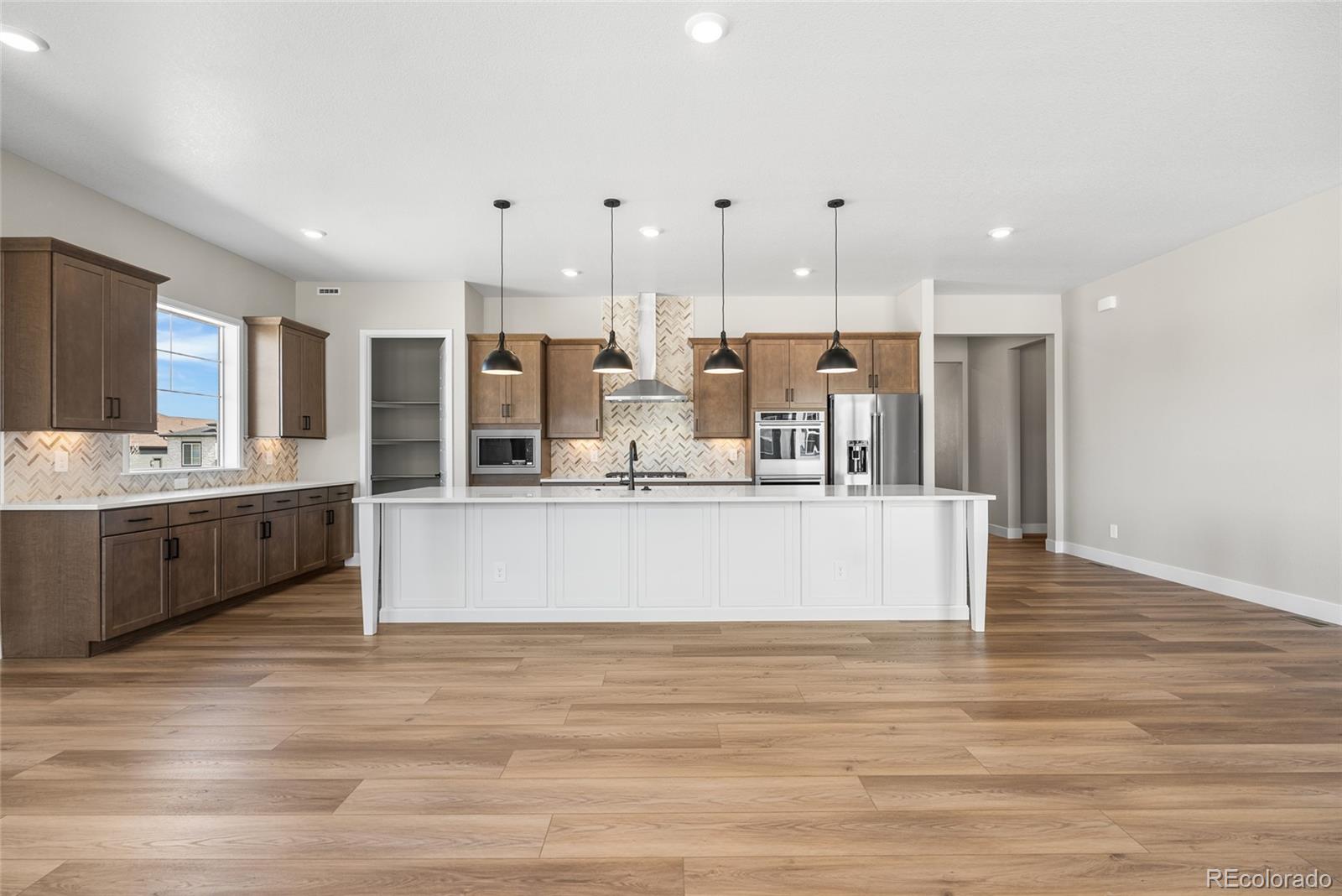 MLS Image #6 for 8811 s quemoy street,aurora, Colorado