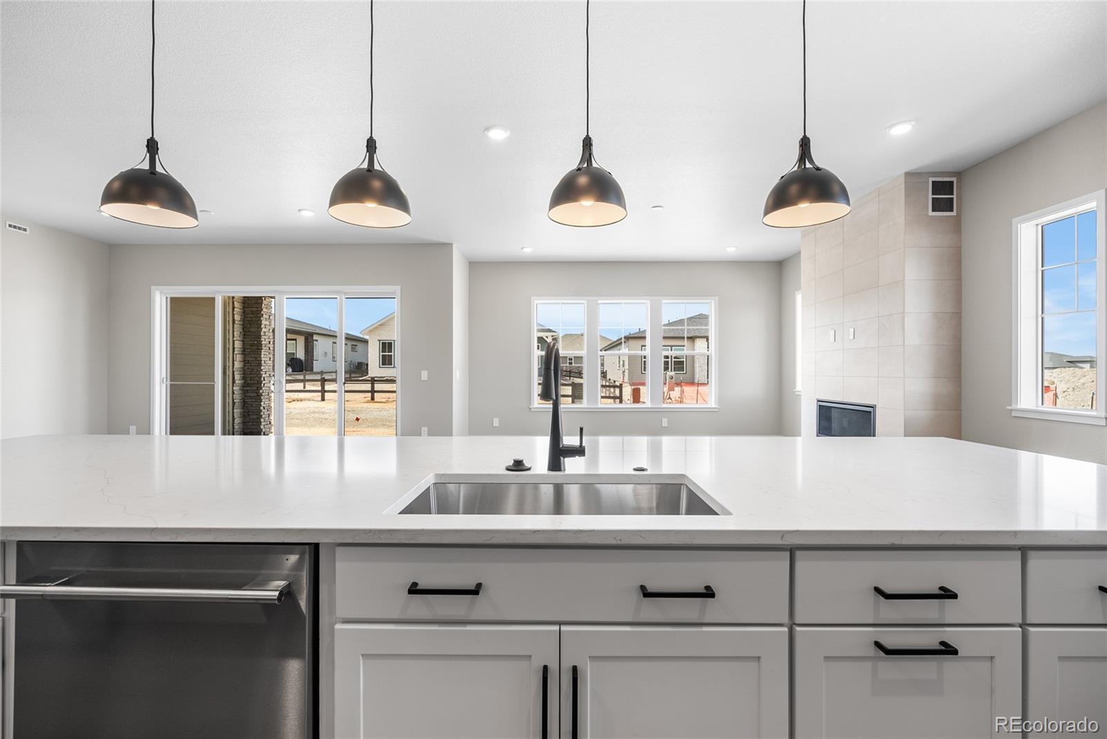 MLS Image #9 for 8811 s quemoy street,aurora, Colorado