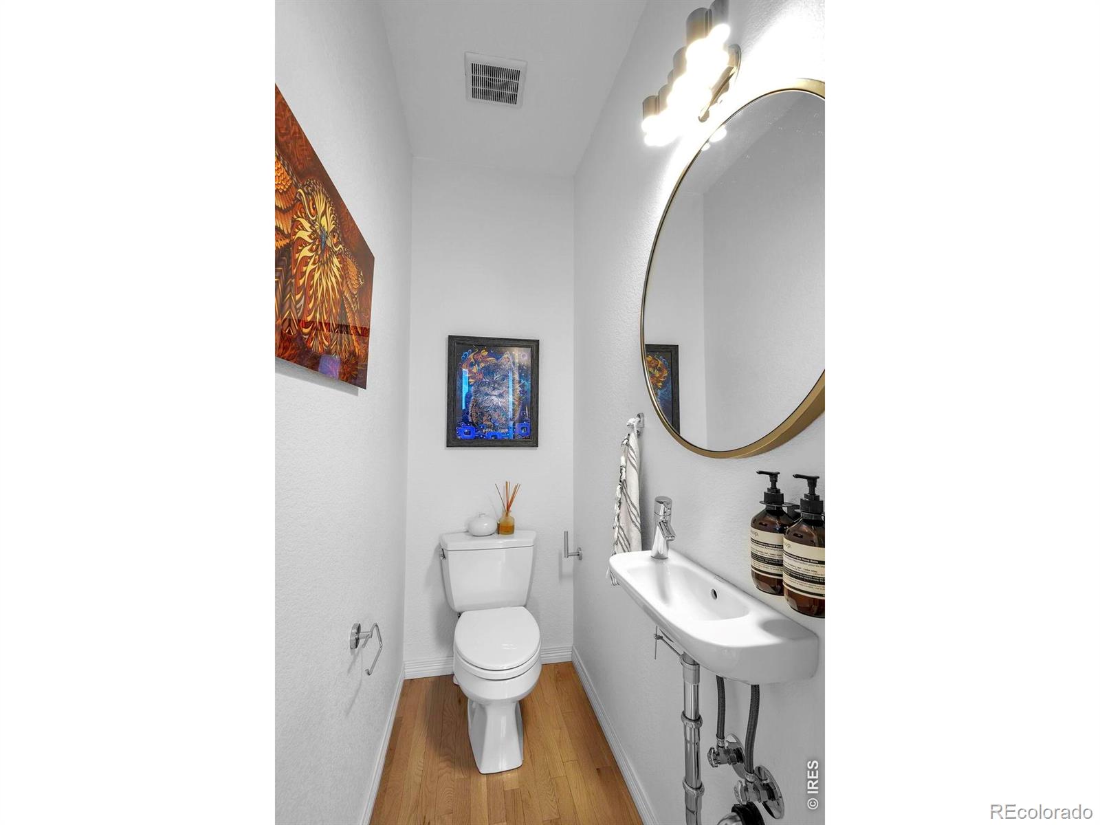 MLS Image #12 for 2040  pearl street,boulder, Colorado