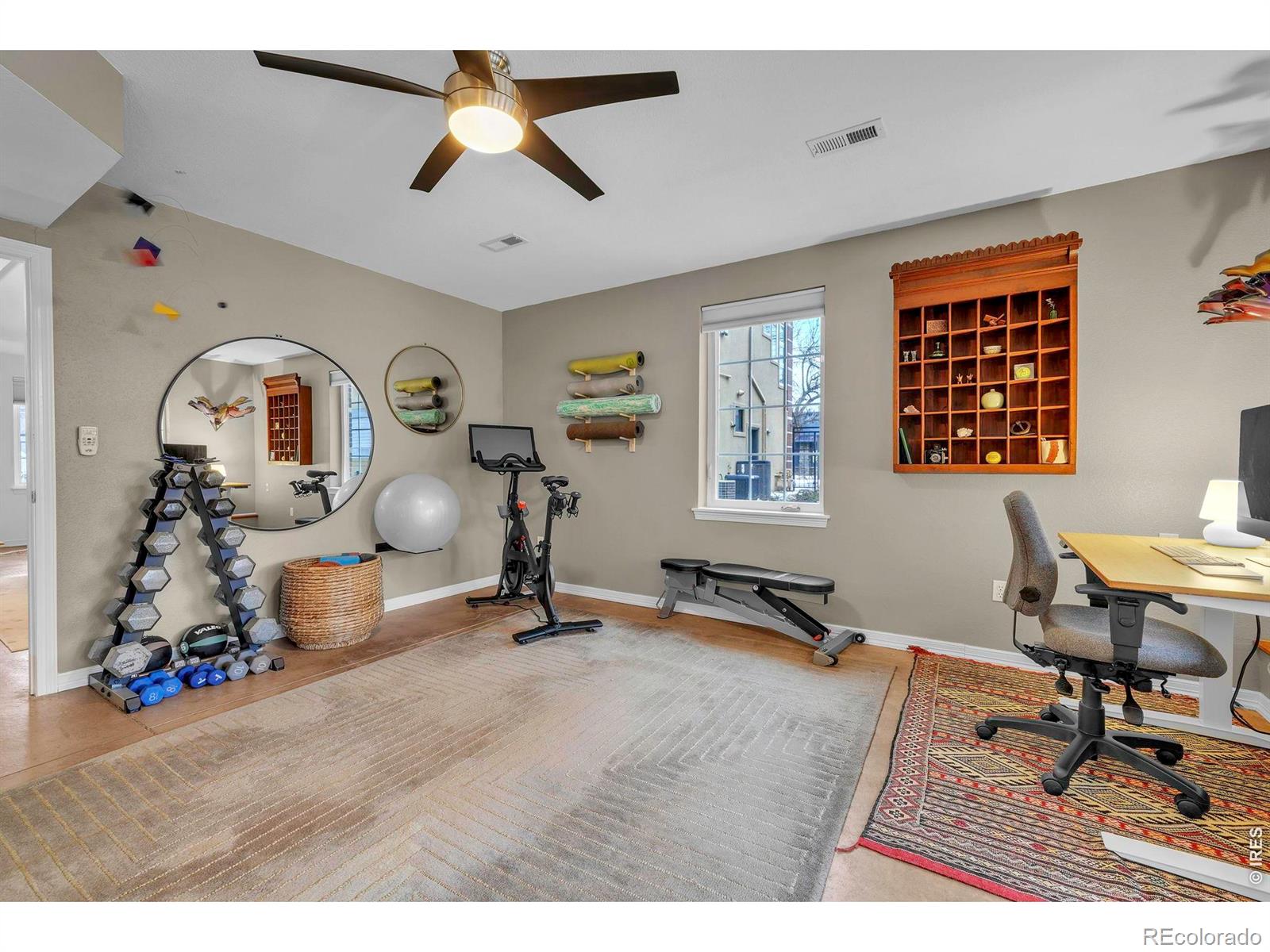 MLS Image #24 for 2040  pearl street,boulder, Colorado