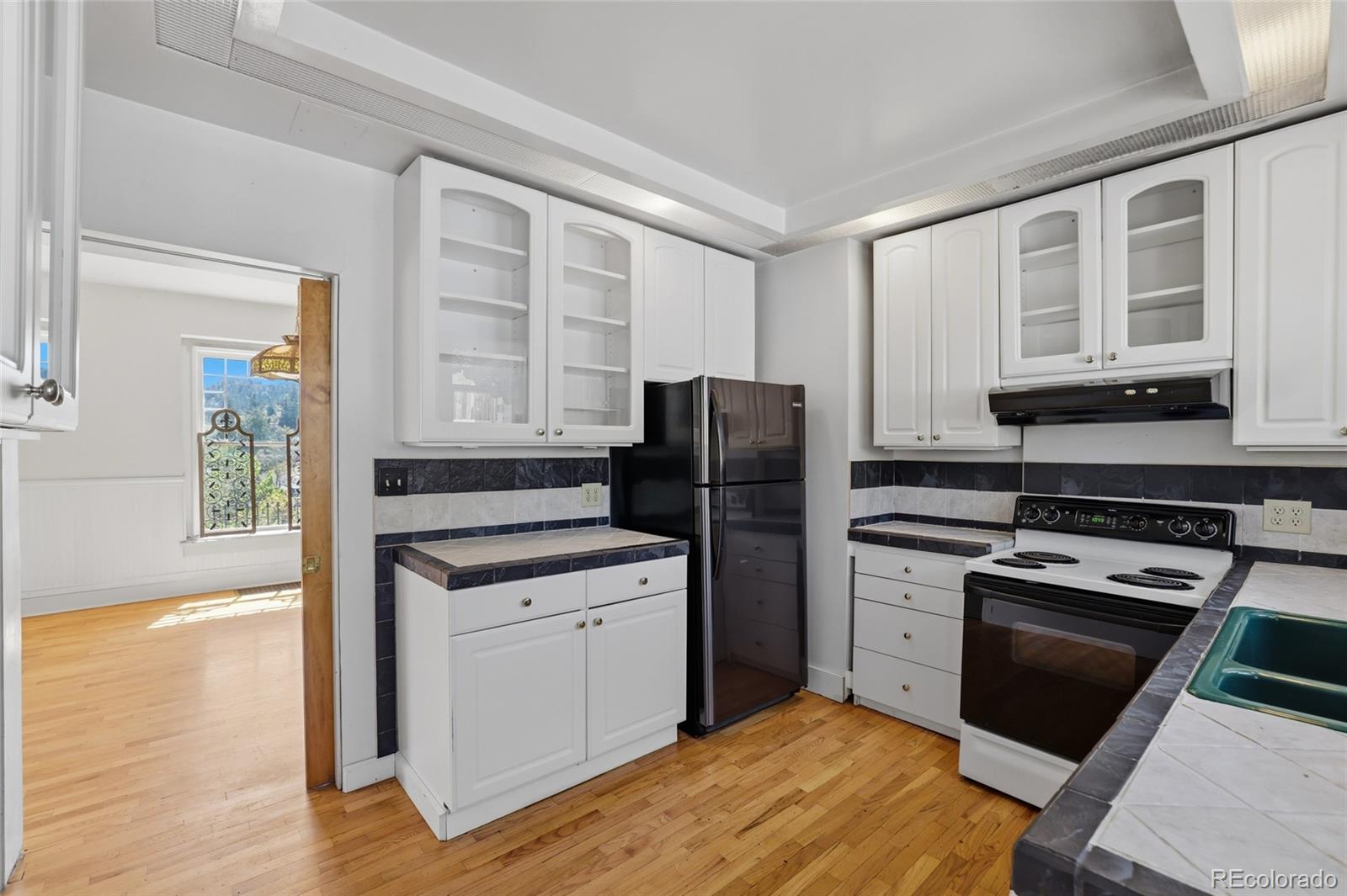 MLS Image #15 for 106  waltham avenue,manitou springs, Colorado