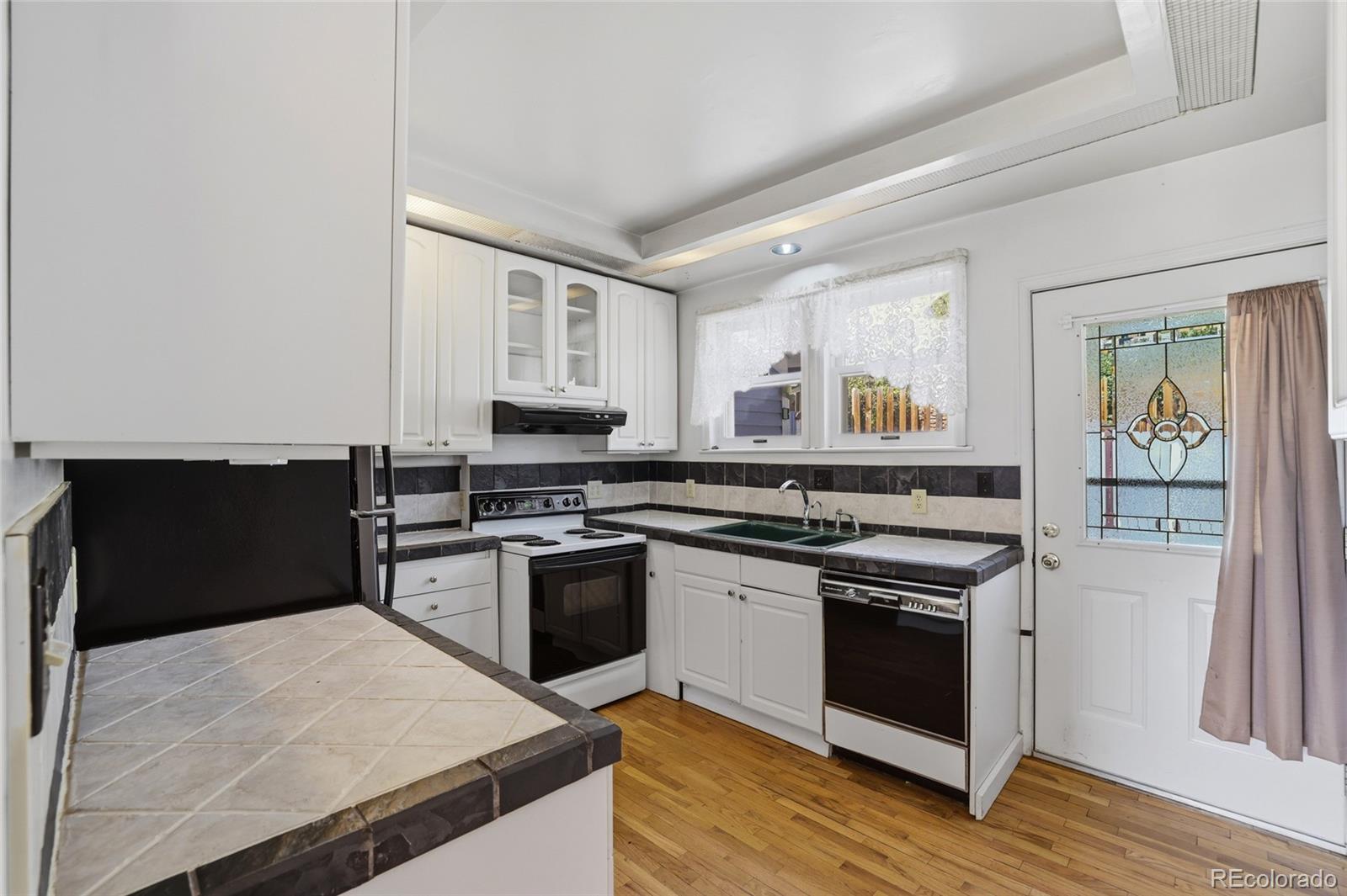 MLS Image #16 for 106  waltham avenue,manitou springs, Colorado