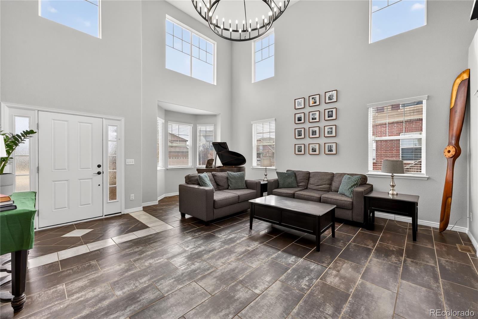 MLS Image #2 for 5241 s eaton park way,aurora, Colorado