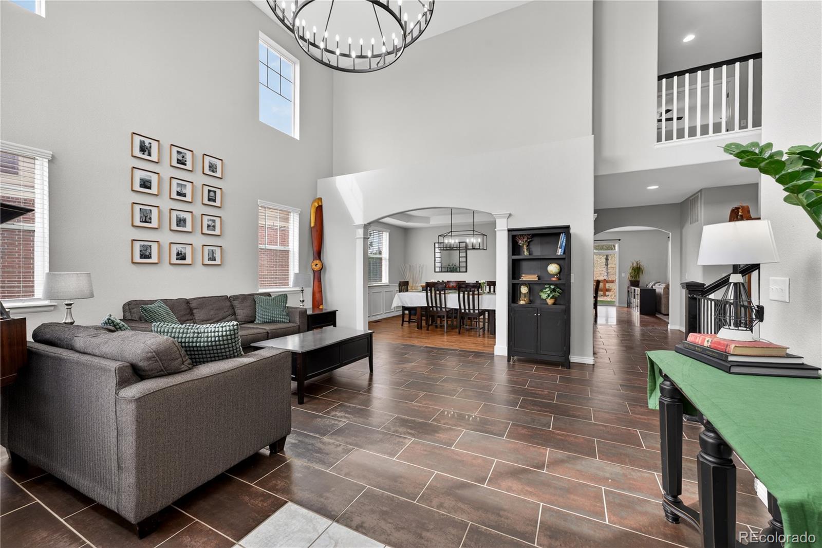 MLS Image #3 for 5241 s eaton park way,aurora, Colorado