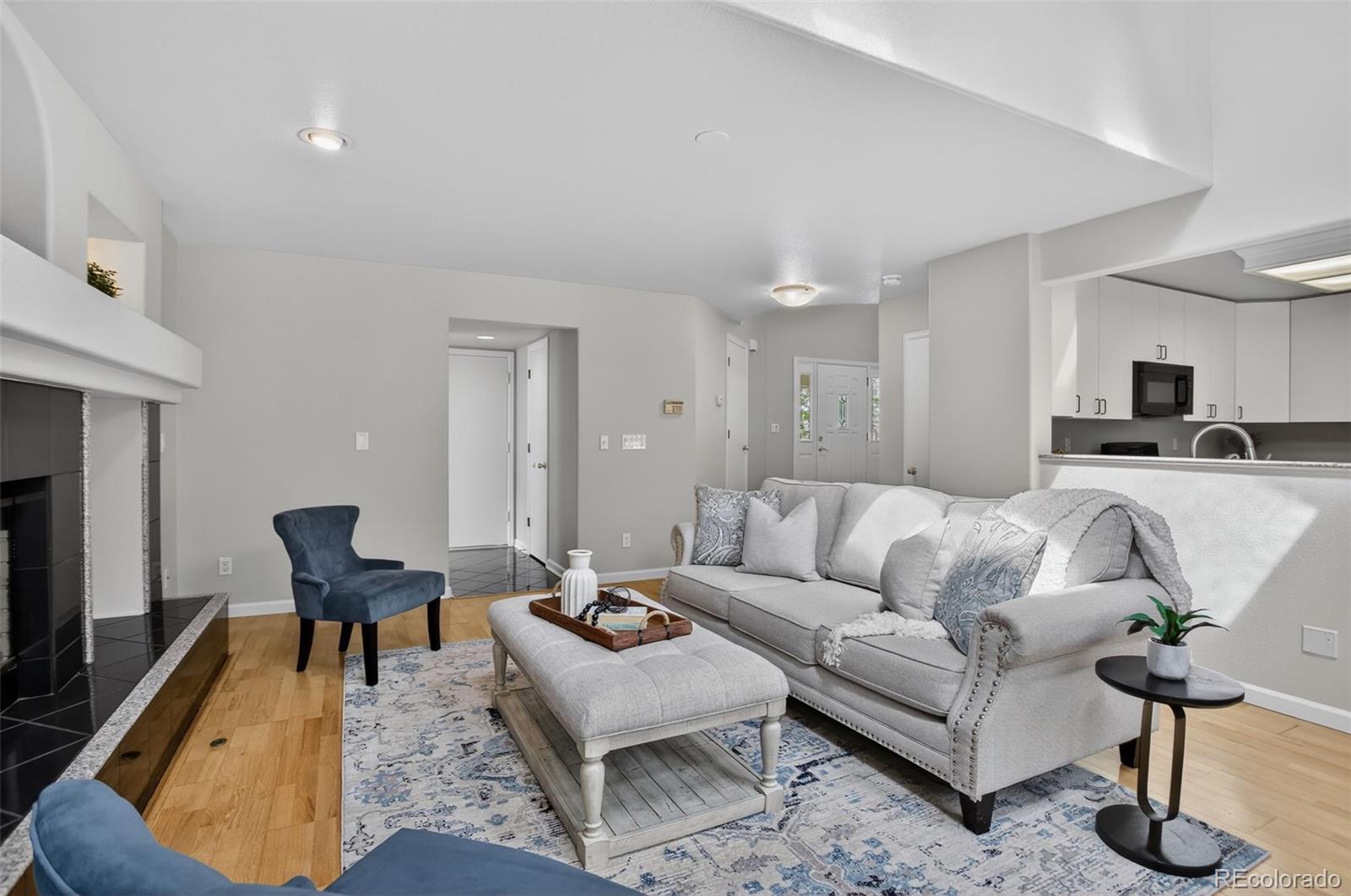 MLS Image #4 for 5156 e weaver drive,centennial, Colorado