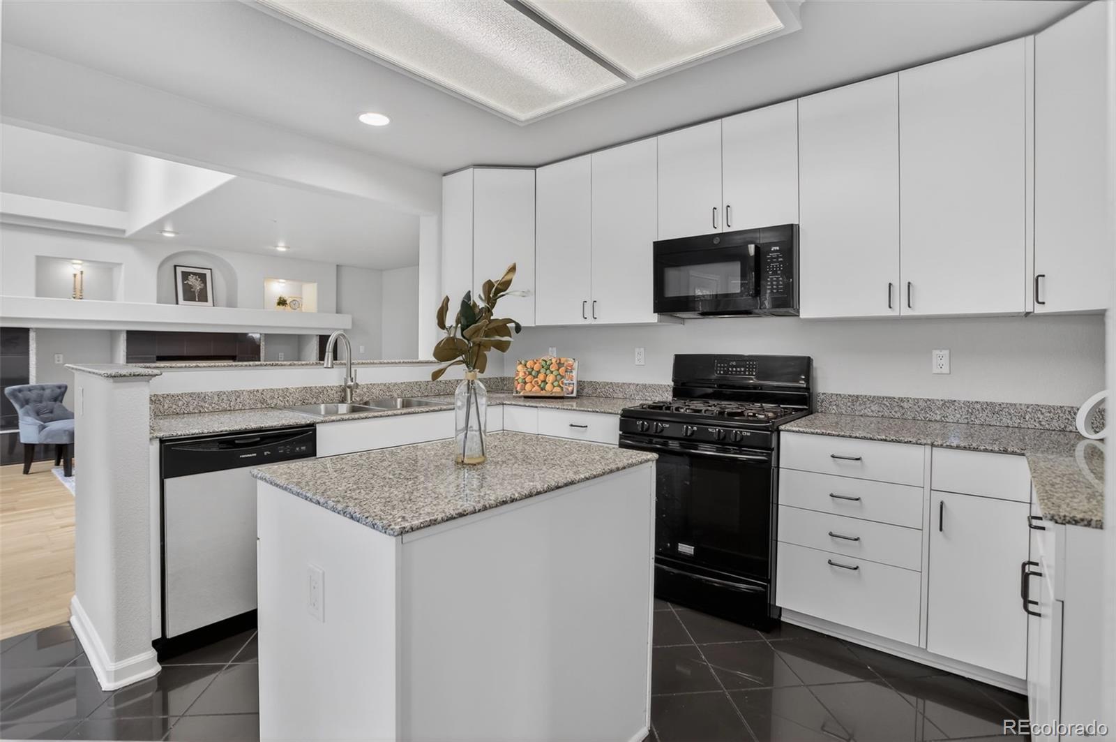 MLS Image #8 for 5156 e weaver drive,centennial, Colorado