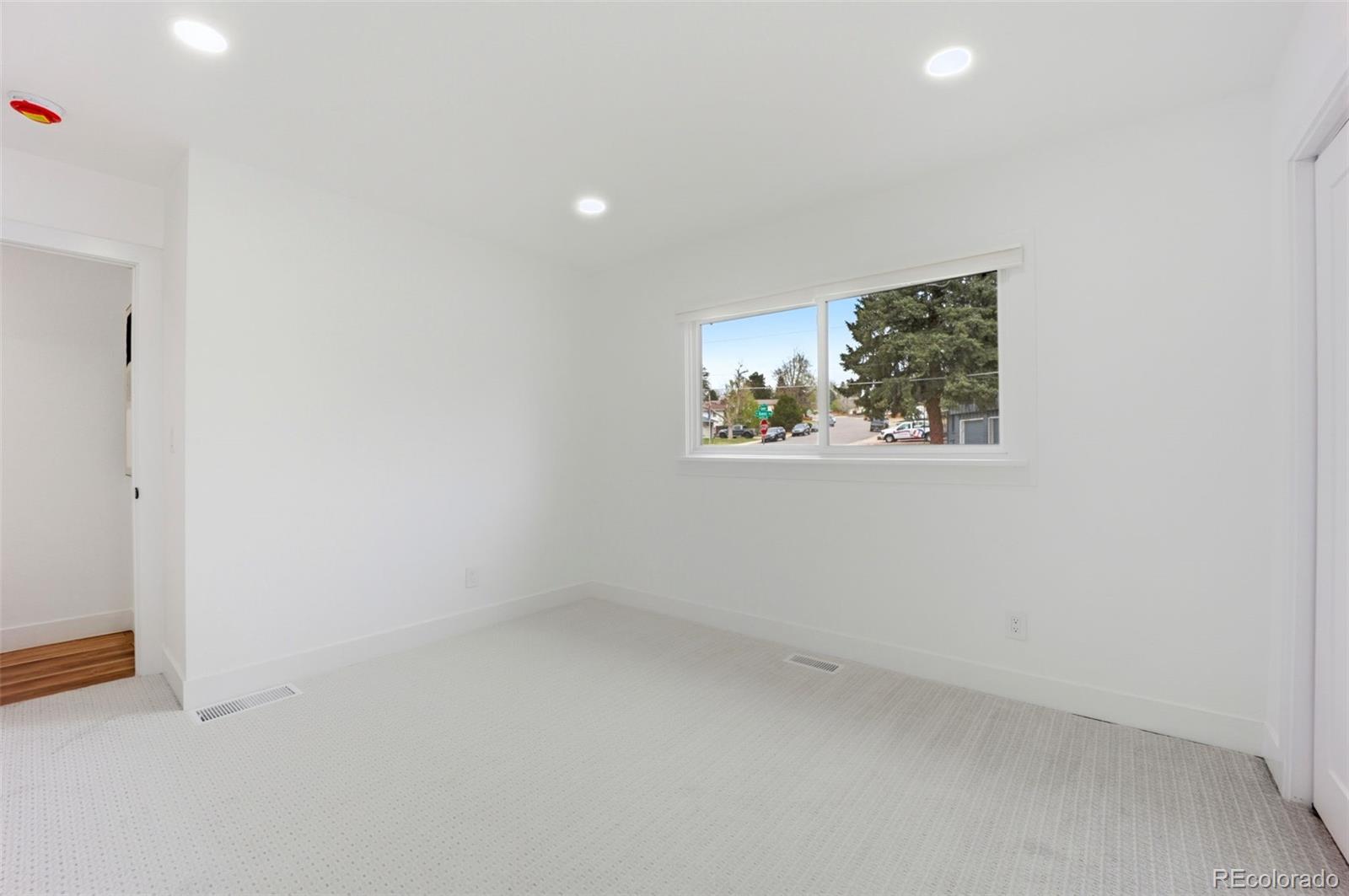 MLS Image #33 for 2900 s golden way,denver, Colorado
