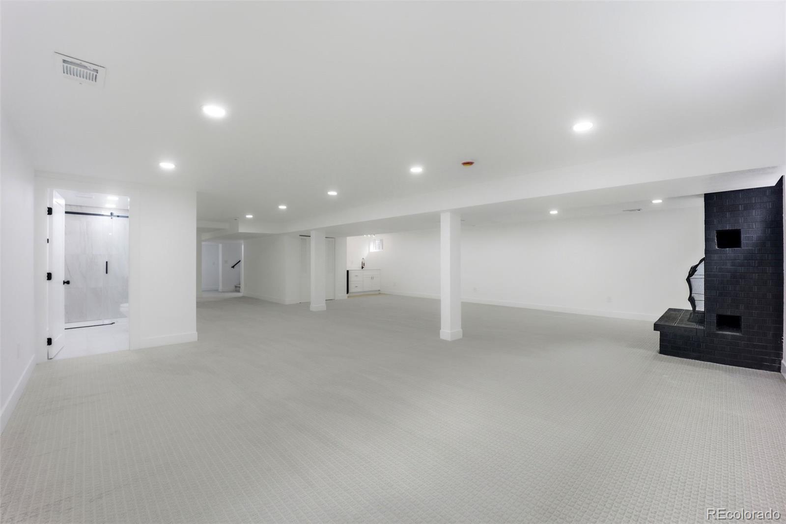 MLS Image #36 for 2900 s golden way,denver, Colorado