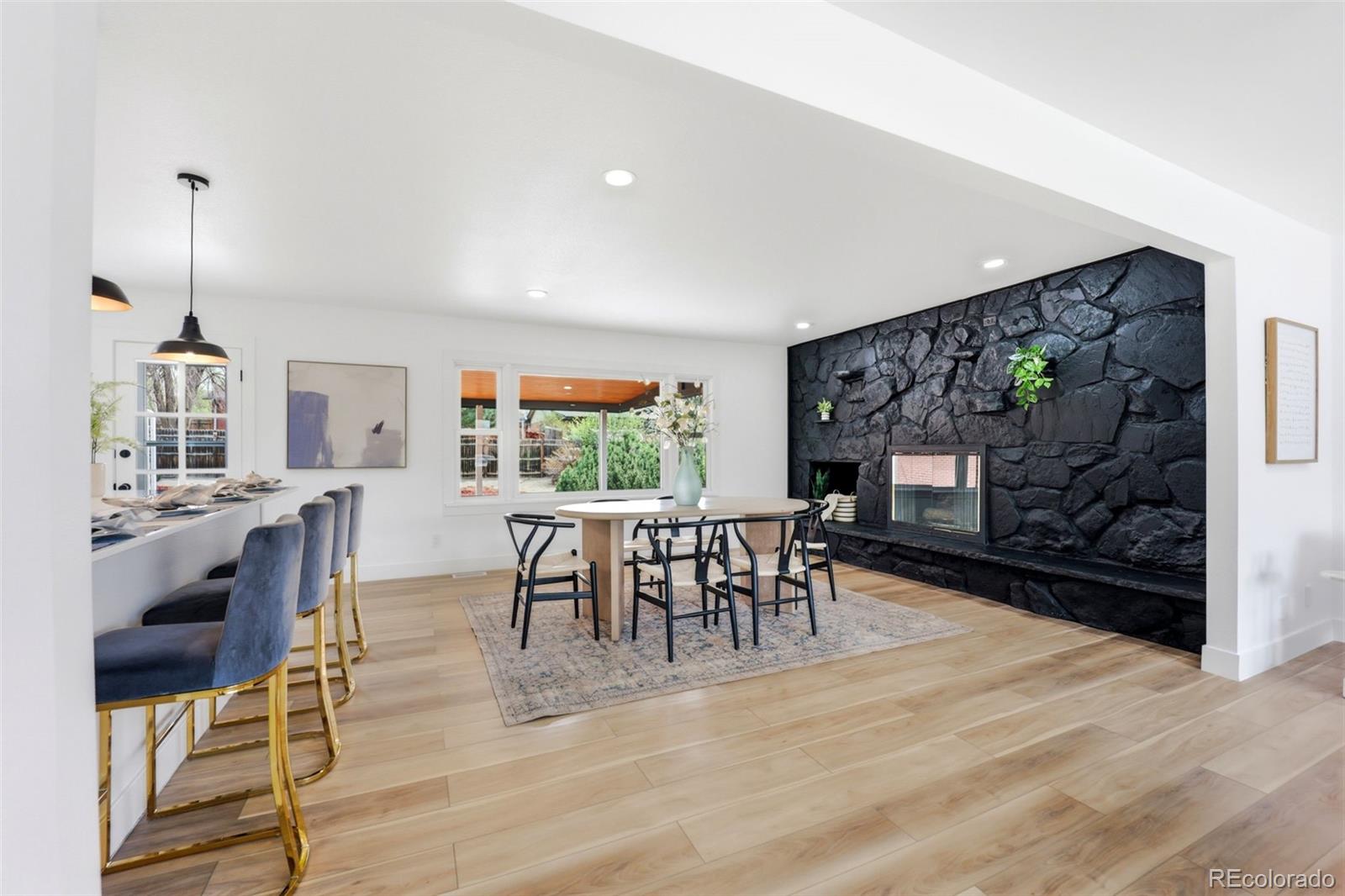 MLS Image #7 for 2900 s golden way,denver, Colorado