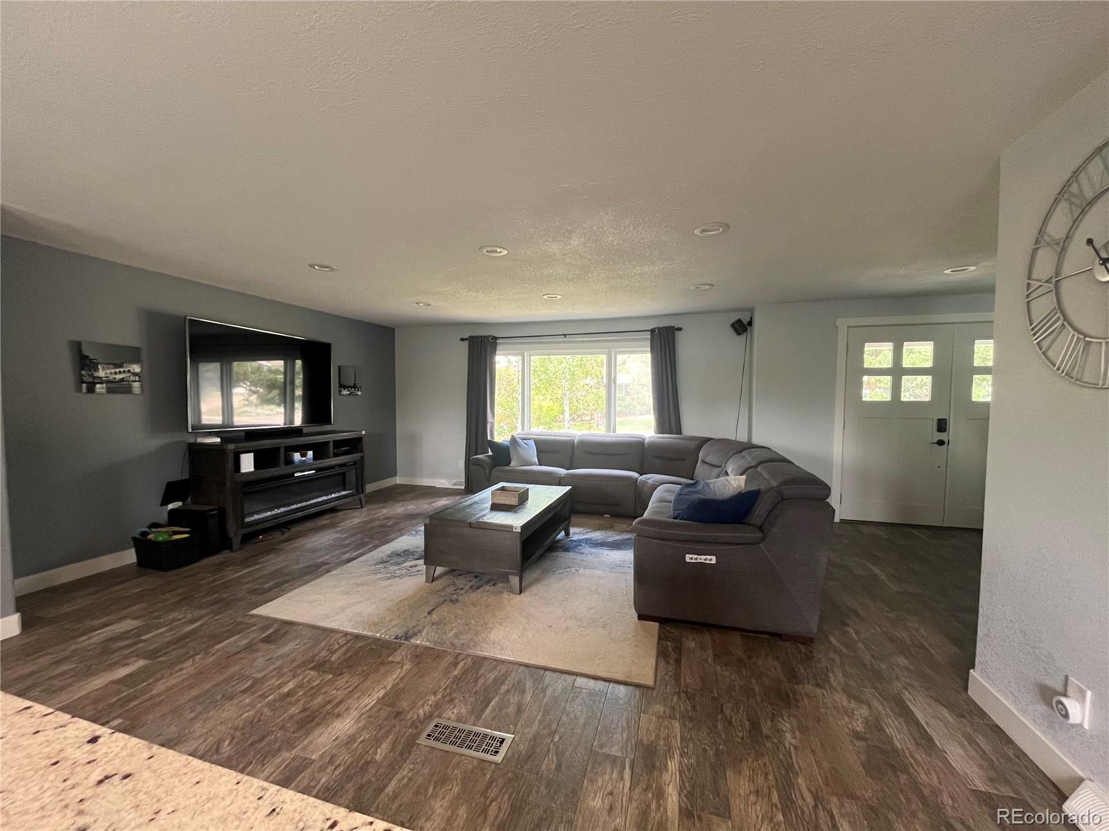 MLS Image #1 for 1158 e easter court,centennial, Colorado