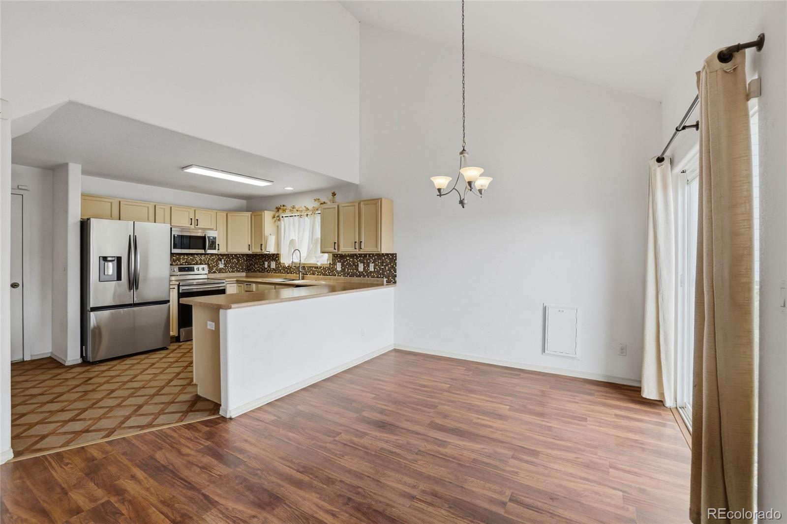 MLS Image #14 for 2796  brookline court,colorado springs, Colorado