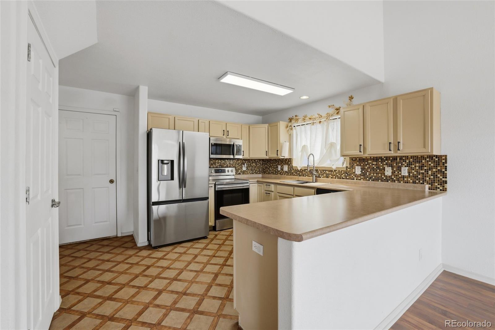 MLS Image #15 for 2796  brookline court,colorado springs, Colorado