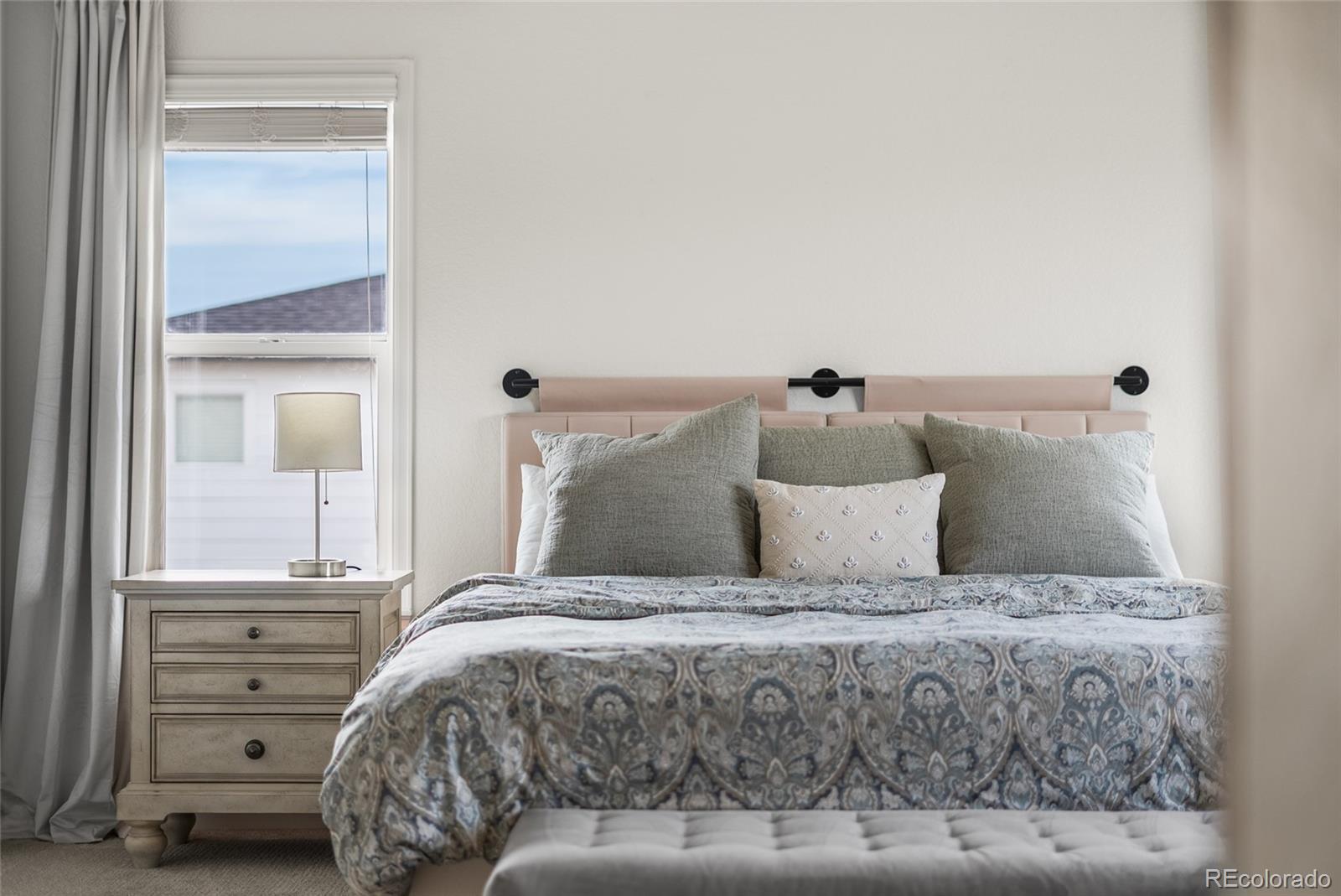 MLS Image #3 for 11792  ouray court,commerce city, Colorado