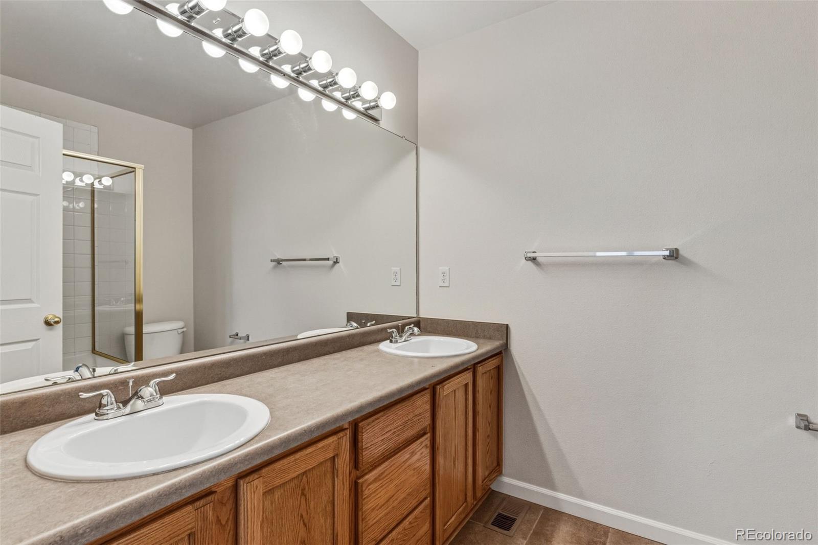 MLS Image #10 for 2771 w riverwalk circle d,littleton, Colorado