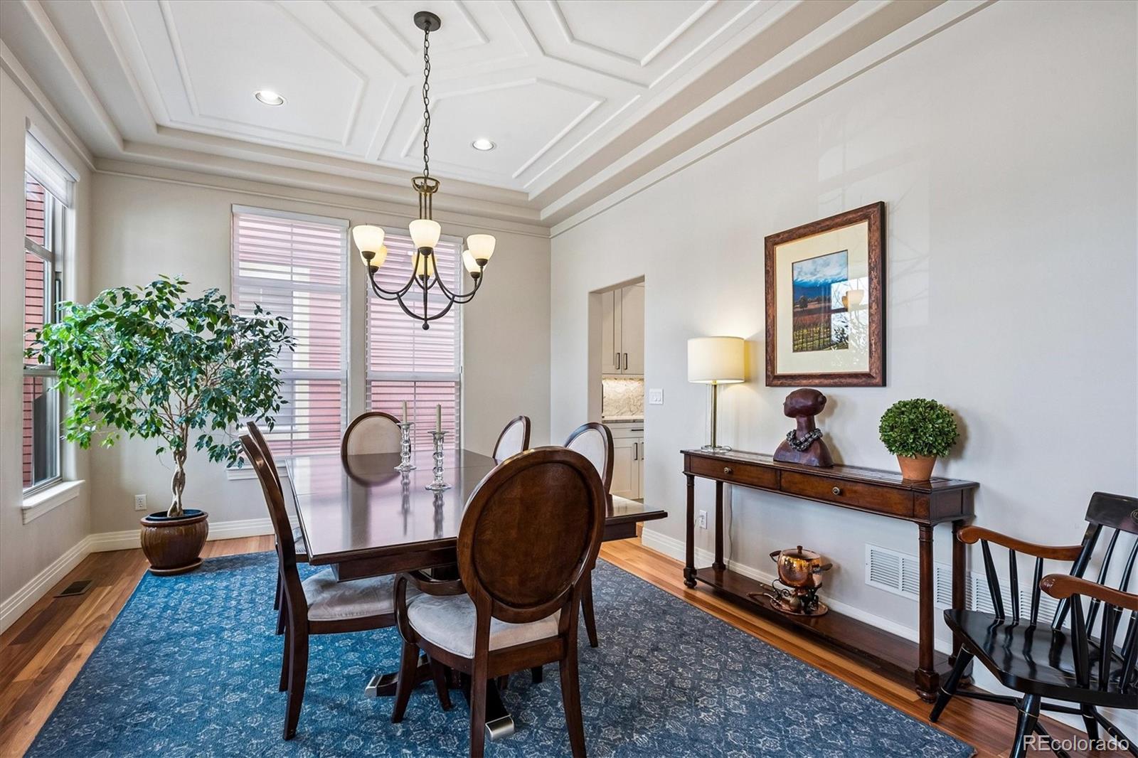 MLS Image #11 for 9716 e 34th avenue,denver, Colorado