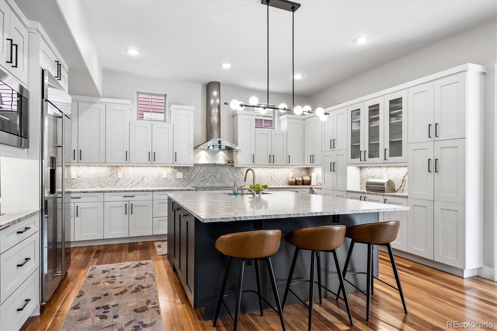 MLS Image #13 for 9716 e 34th avenue,denver, Colorado