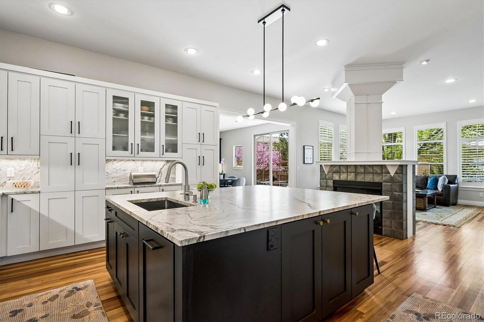 MLS Image #16 for 9716 e 34th avenue,denver, Colorado