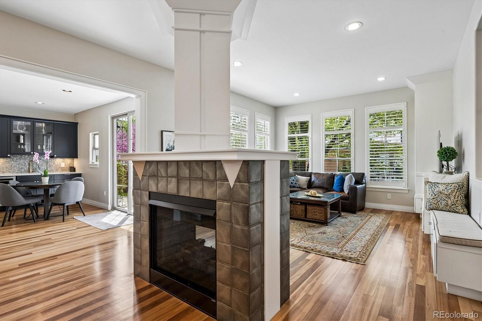 MLS Image #18 for 9716 e 34th avenue,denver, Colorado