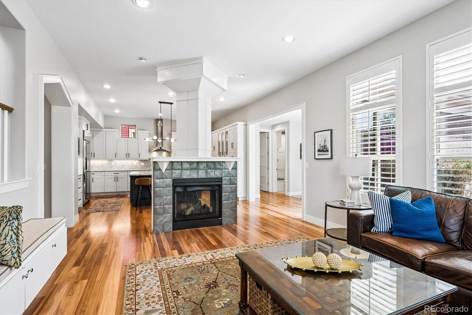 MLS Image #21 for 9716 e 34th avenue,denver, Colorado