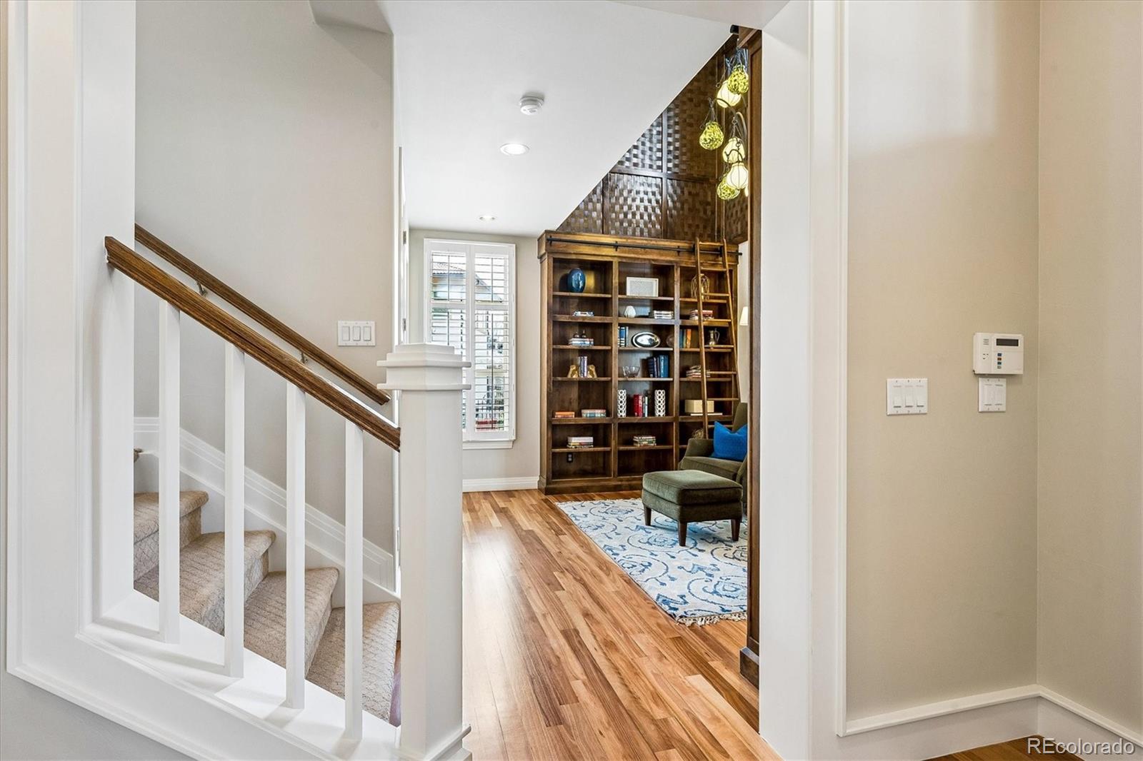 MLS Image #6 for 9716 e 34th avenue,denver, Colorado