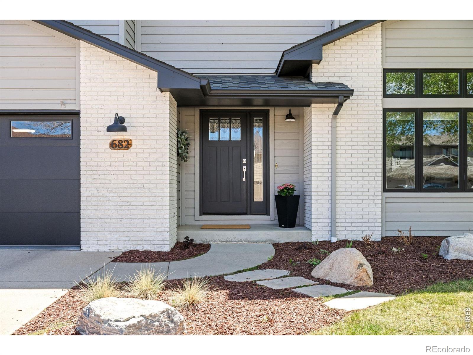 MLS Image #2 for 682 w hickory street,louisville, Colorado