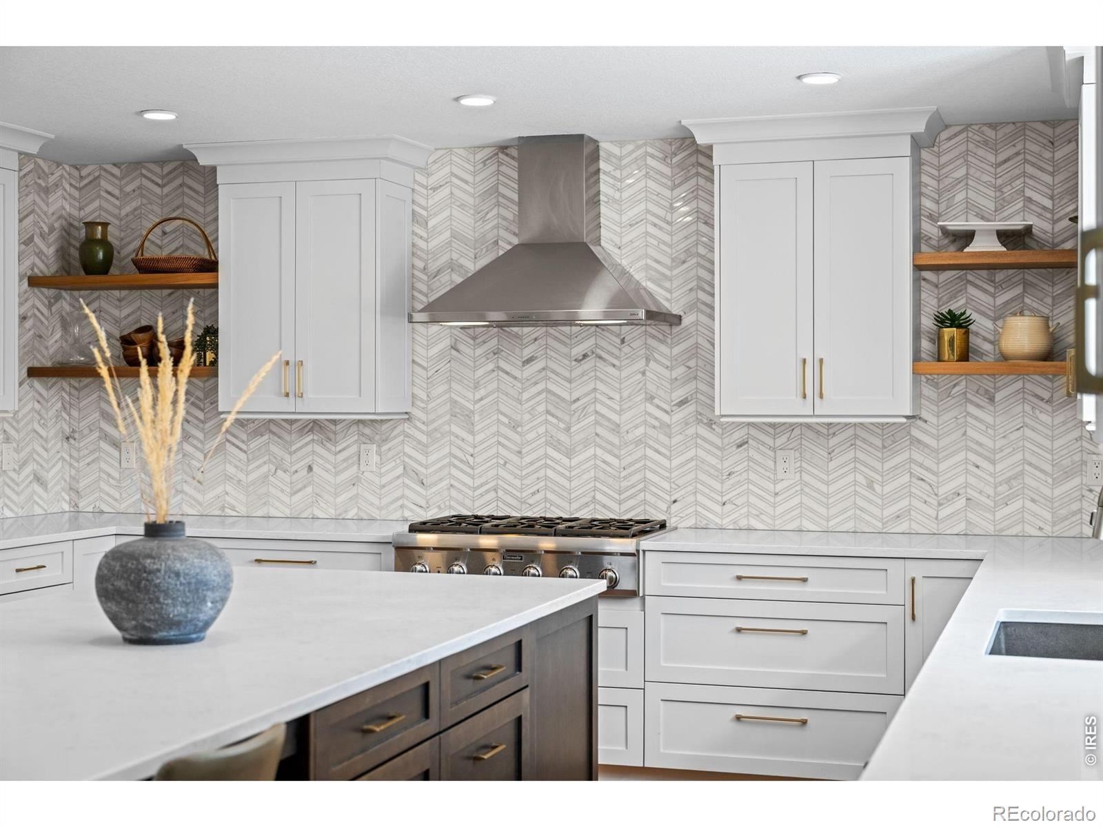 MLS Image #5 for 682 w hickory street,louisville, Colorado