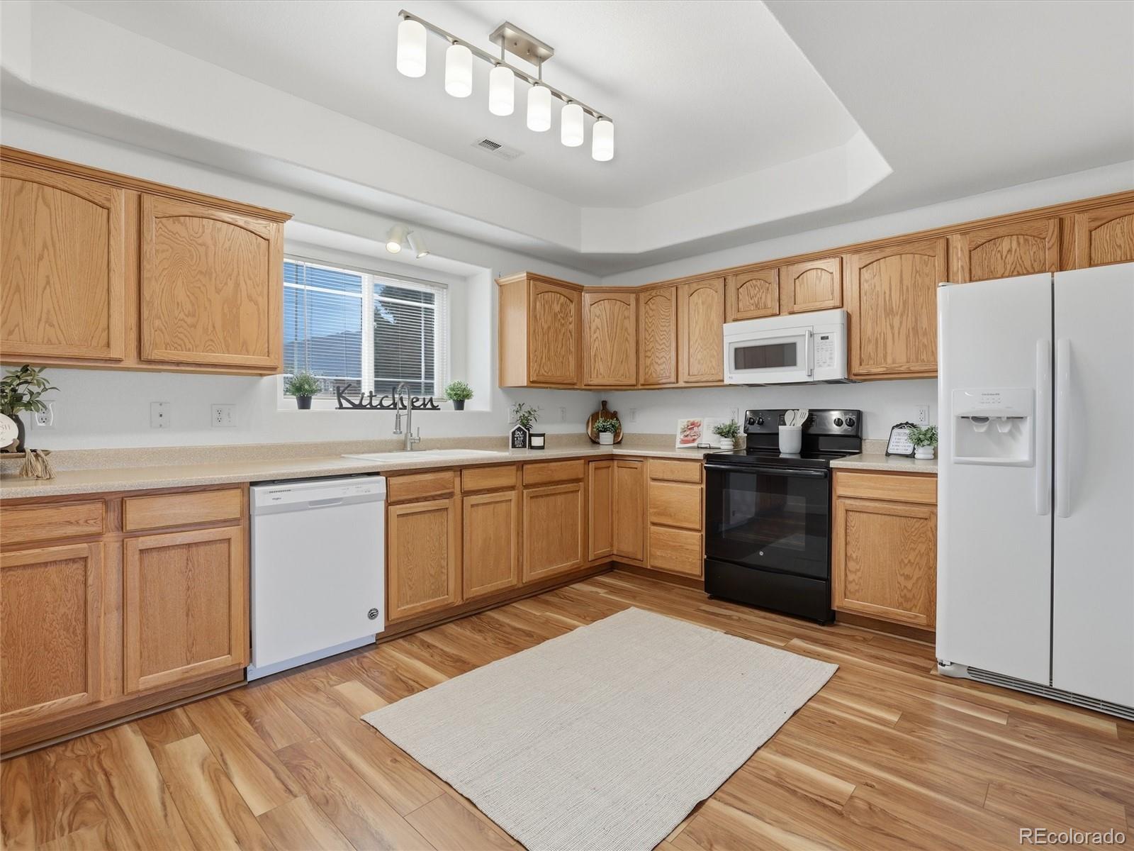 MLS Image #2 for 2237  stepping stones way b,colorado springs, Colorado