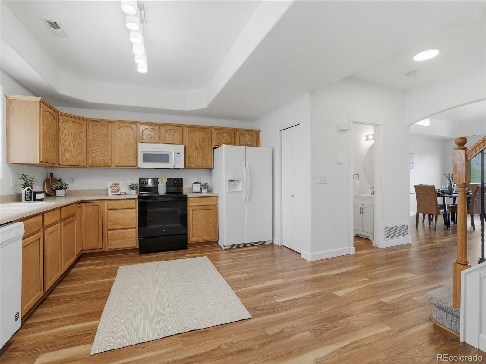 MLS Image #3 for 2237  stepping stones way b,colorado springs, Colorado