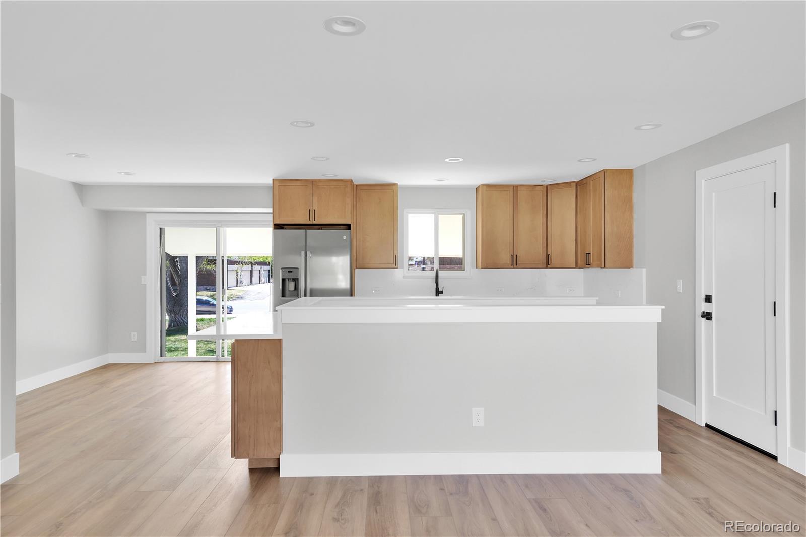 MLS Image #7 for 9204 w colorado avenue,lakewood, Colorado