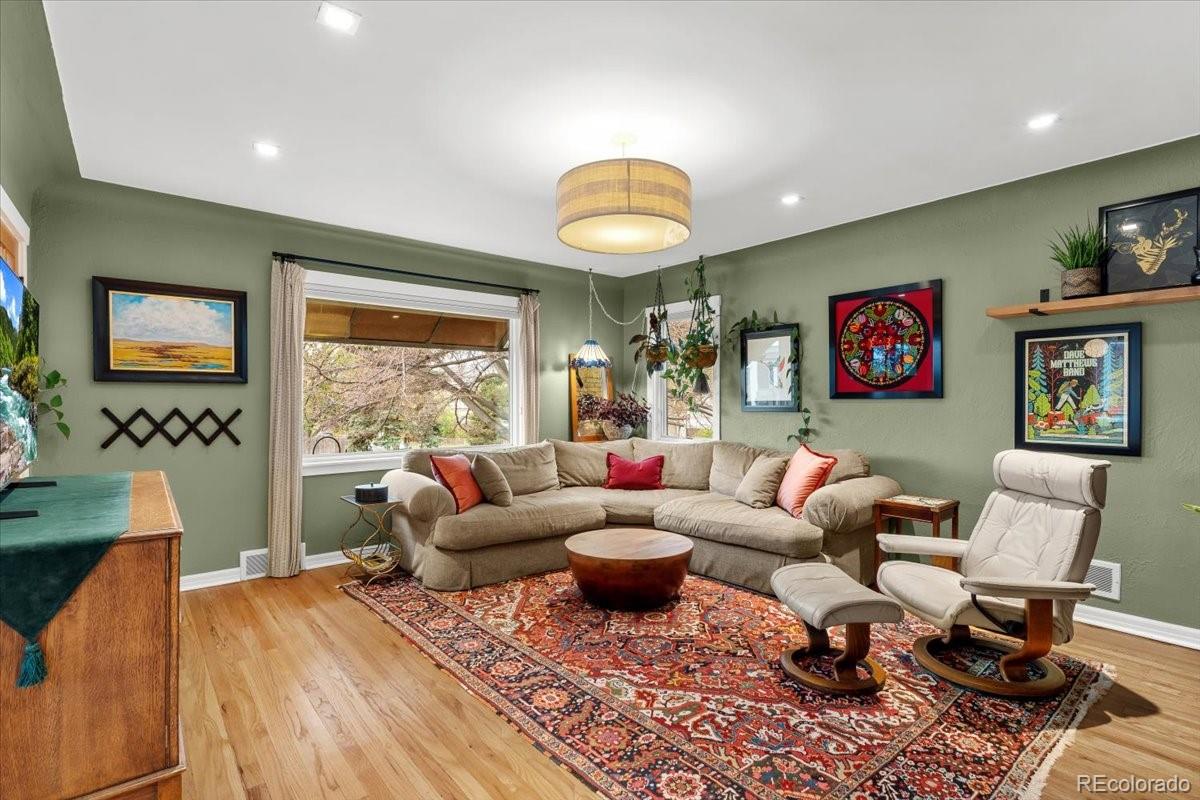 MLS Image #11 for 930  5th street,golden, Colorado