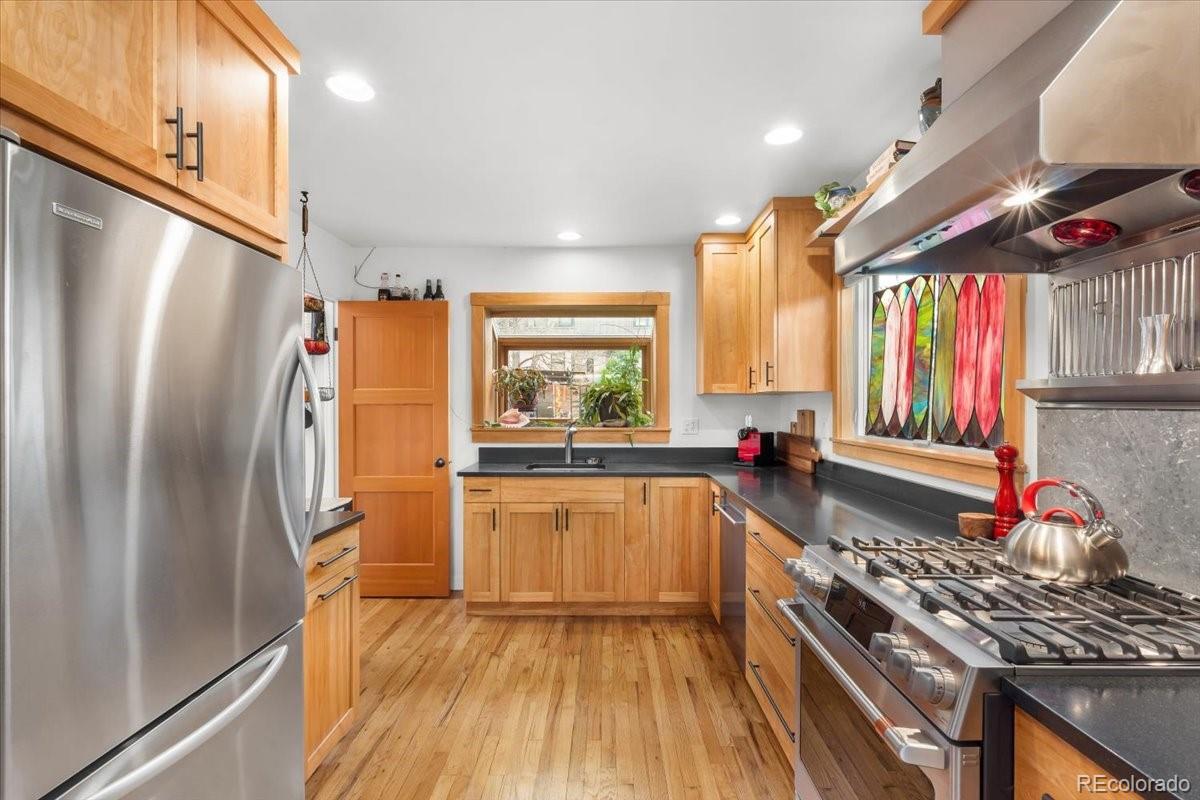 MLS Image #16 for 930  5th street,golden, Colorado