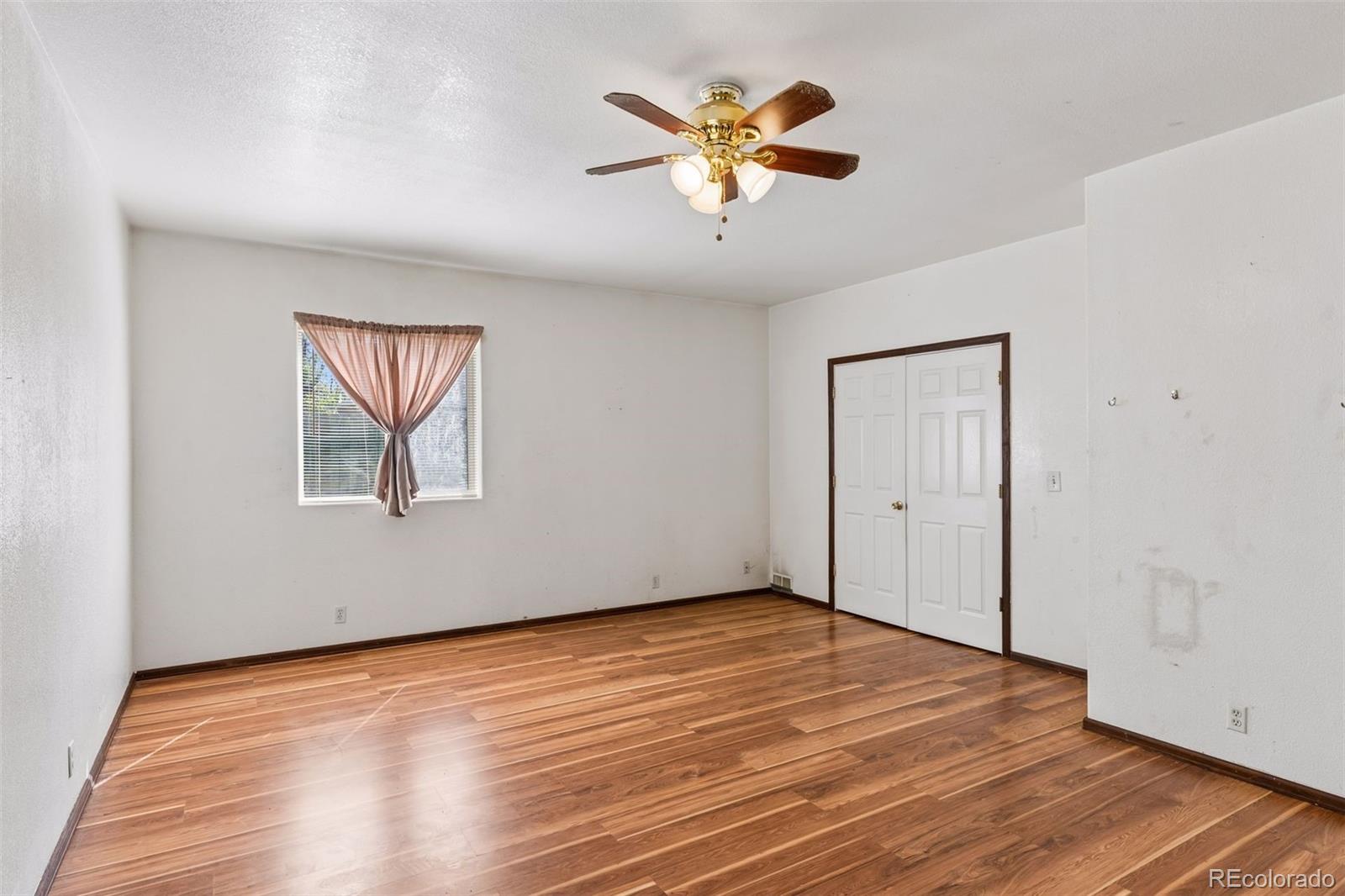 MLS Image #12 for 1631 w hoye place,denver, Colorado
