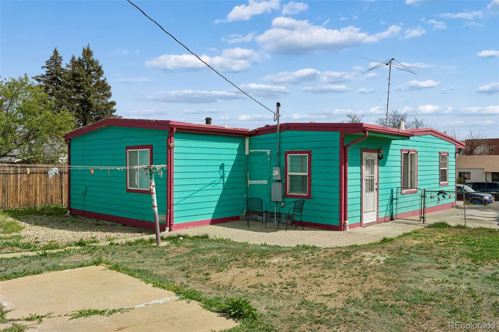 MLS Image #27 for 1631 w hoye place,denver, Colorado
