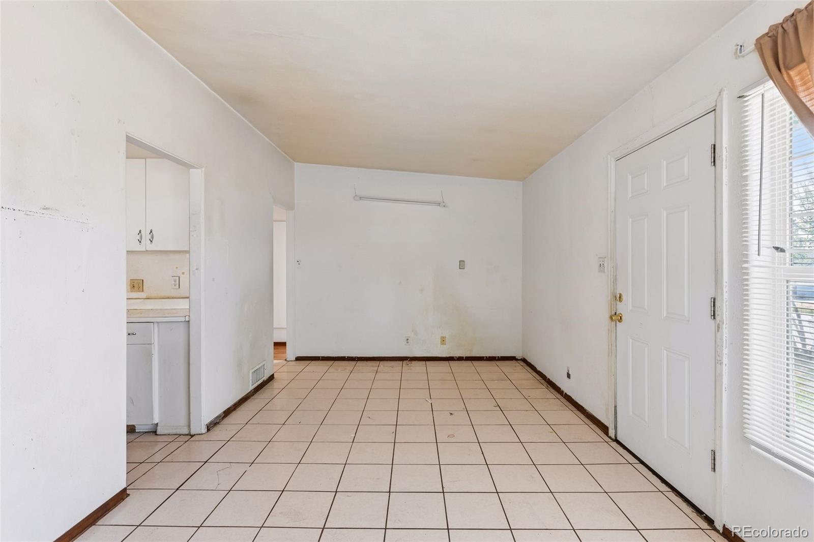 MLS Image #6 for 1631 w hoye place,denver, Colorado