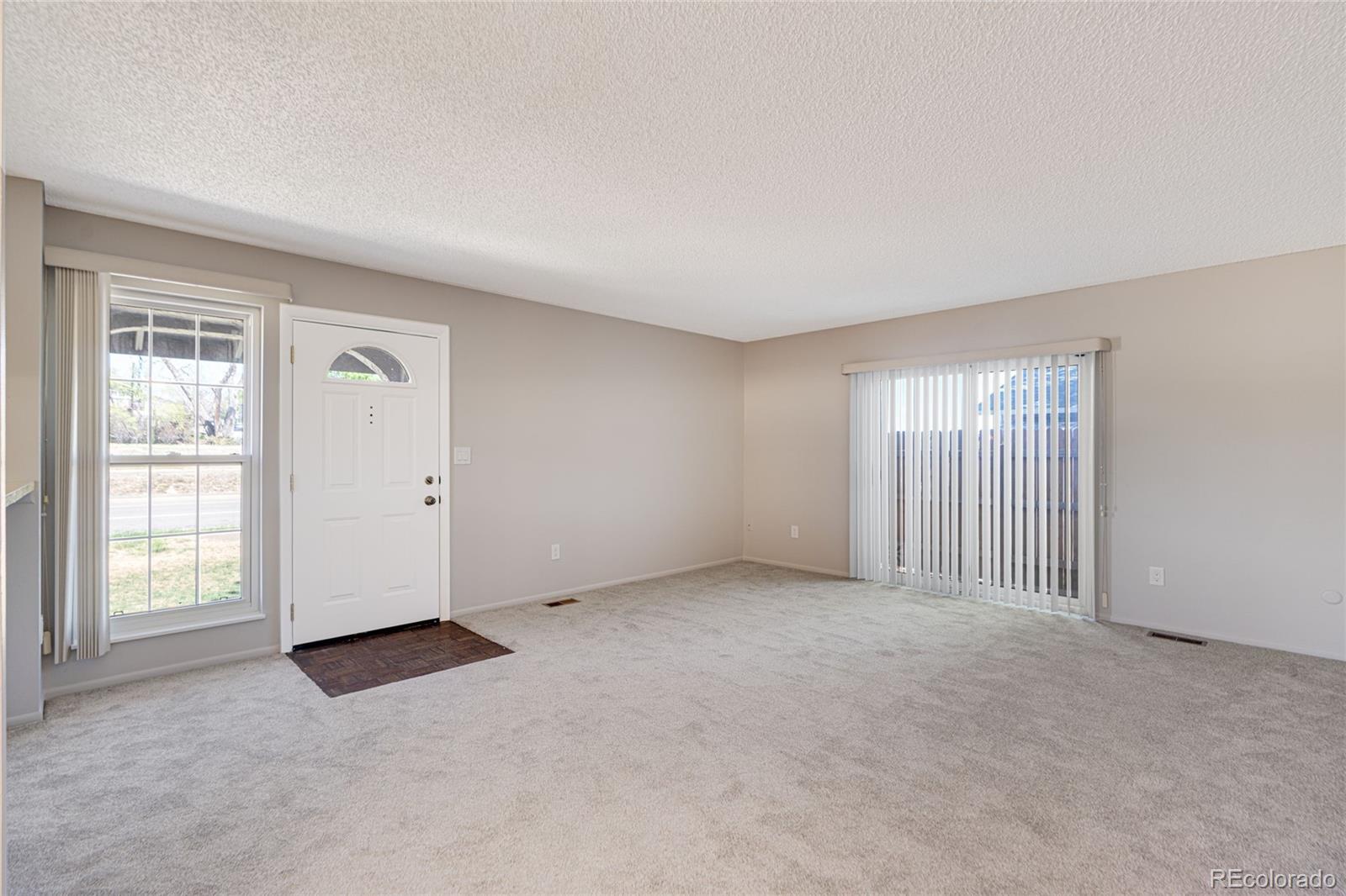 MLS Image #10 for 7973  york street a,denver, Colorado