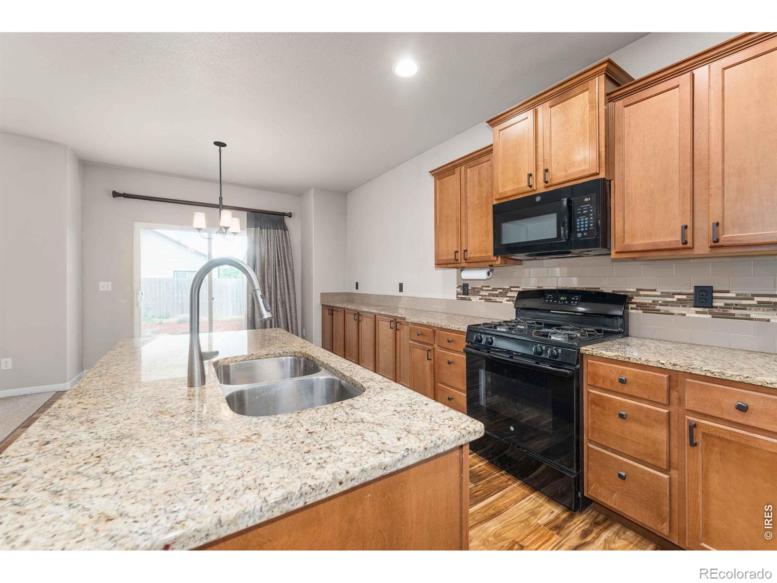 MLS Image #7 for 843  settlers drive,milliken, Colorado