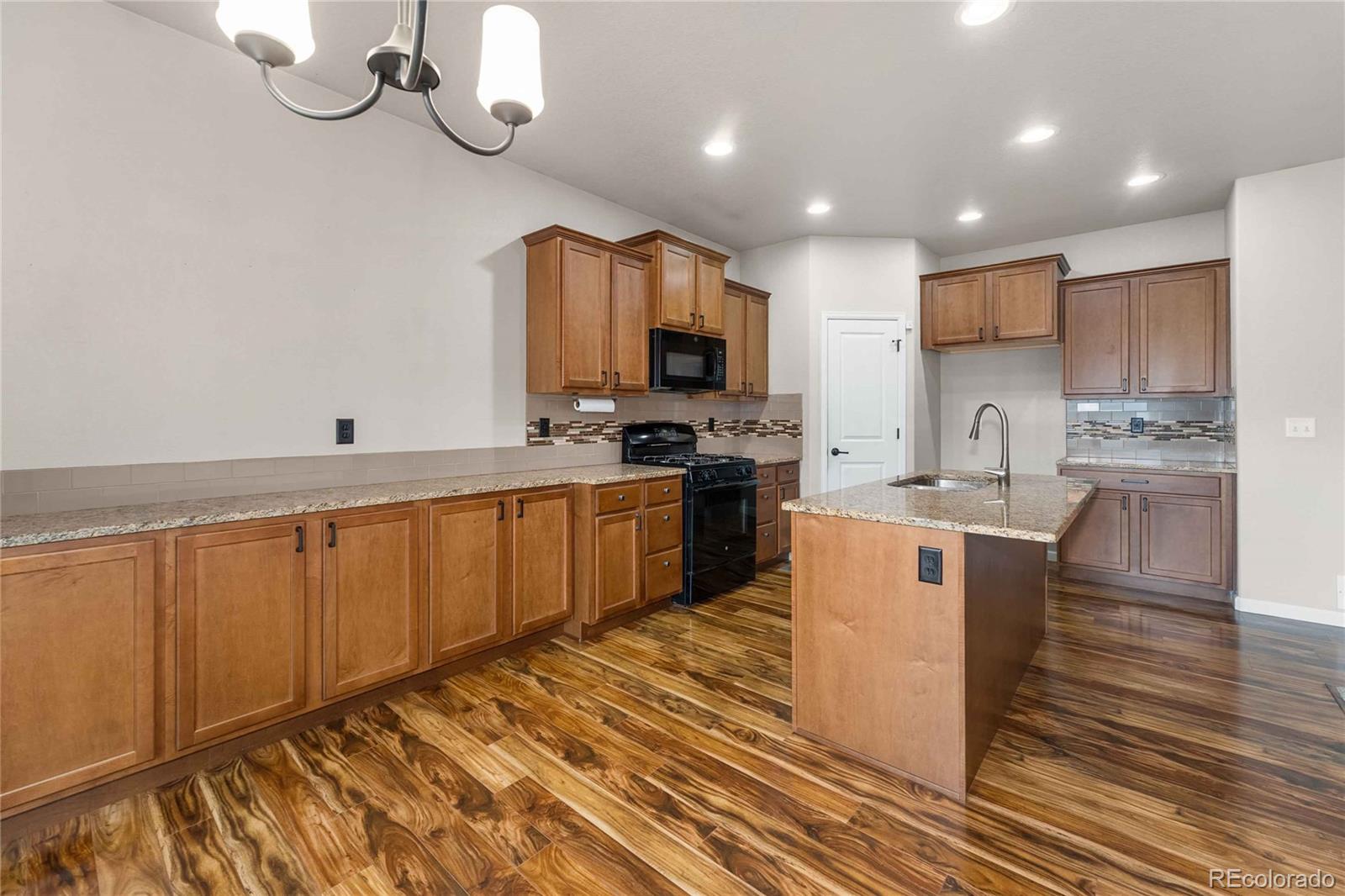 MLS Image #2 for 843  settlers drive,milliken, Colorado