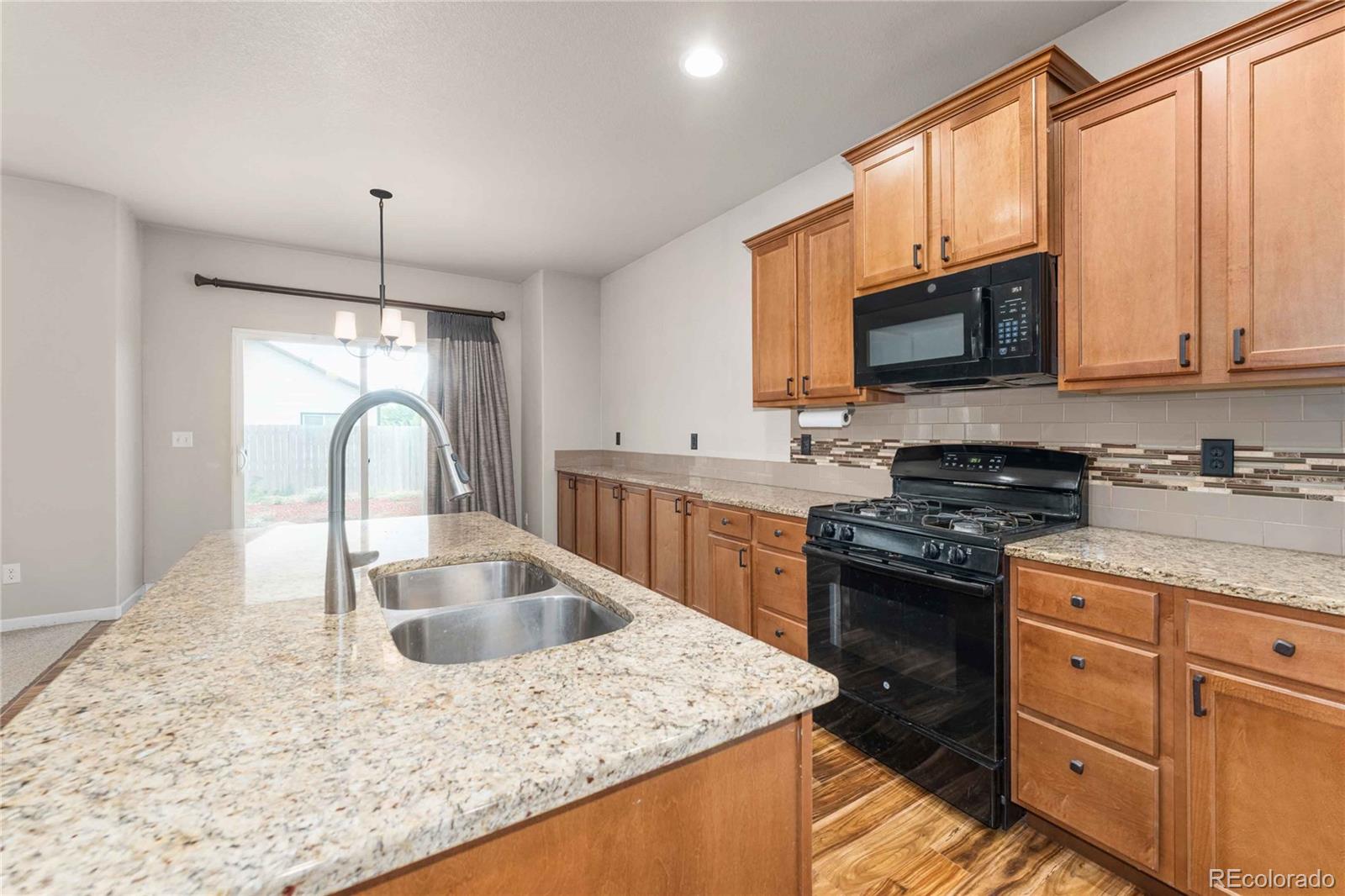 MLS Image #6 for 843  settlers drive,milliken, Colorado
