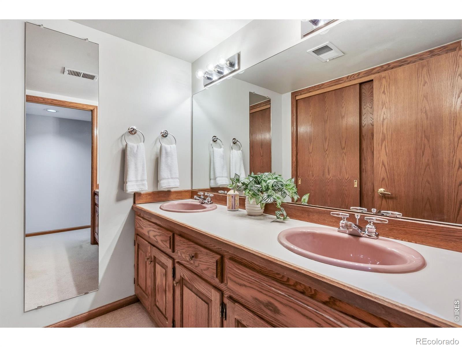 MLS Image #39 for 516  spring canyon court,fort collins, Colorado