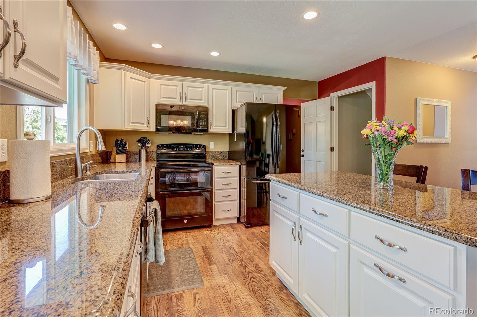 MLS Image #11 for 11035 w rowland avenue,littleton, Colorado