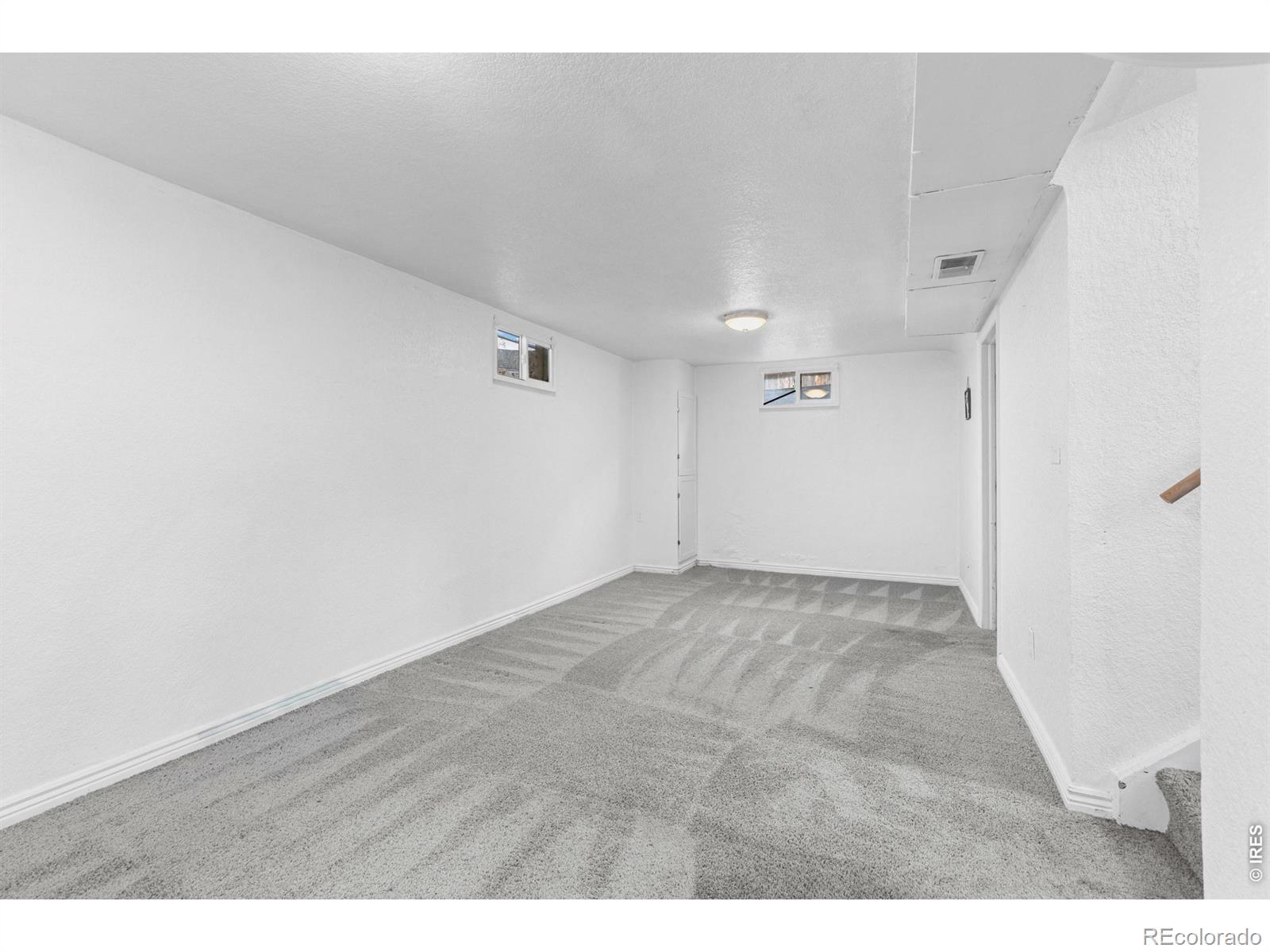 MLS Image #14 for 840 s stuart street,denver, Colorado