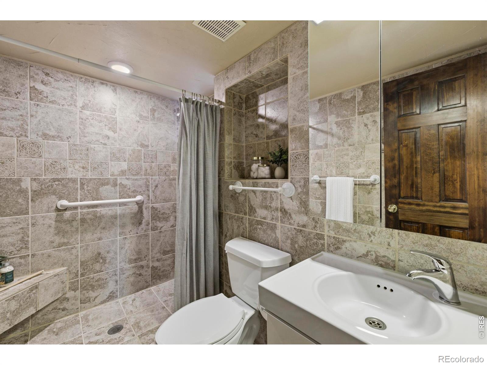 MLS Image #18 for 2949  silverwood drive,fort collins, Colorado