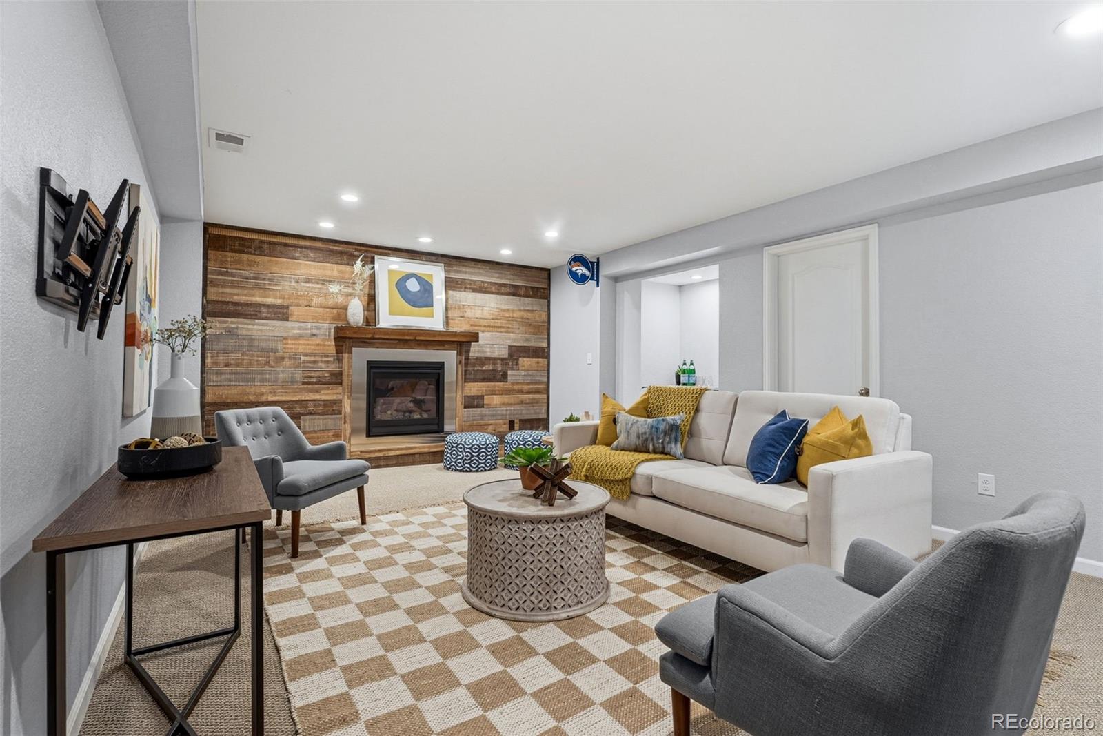 MLS Image #25 for 26009 e frost circle,aurora, Colorado