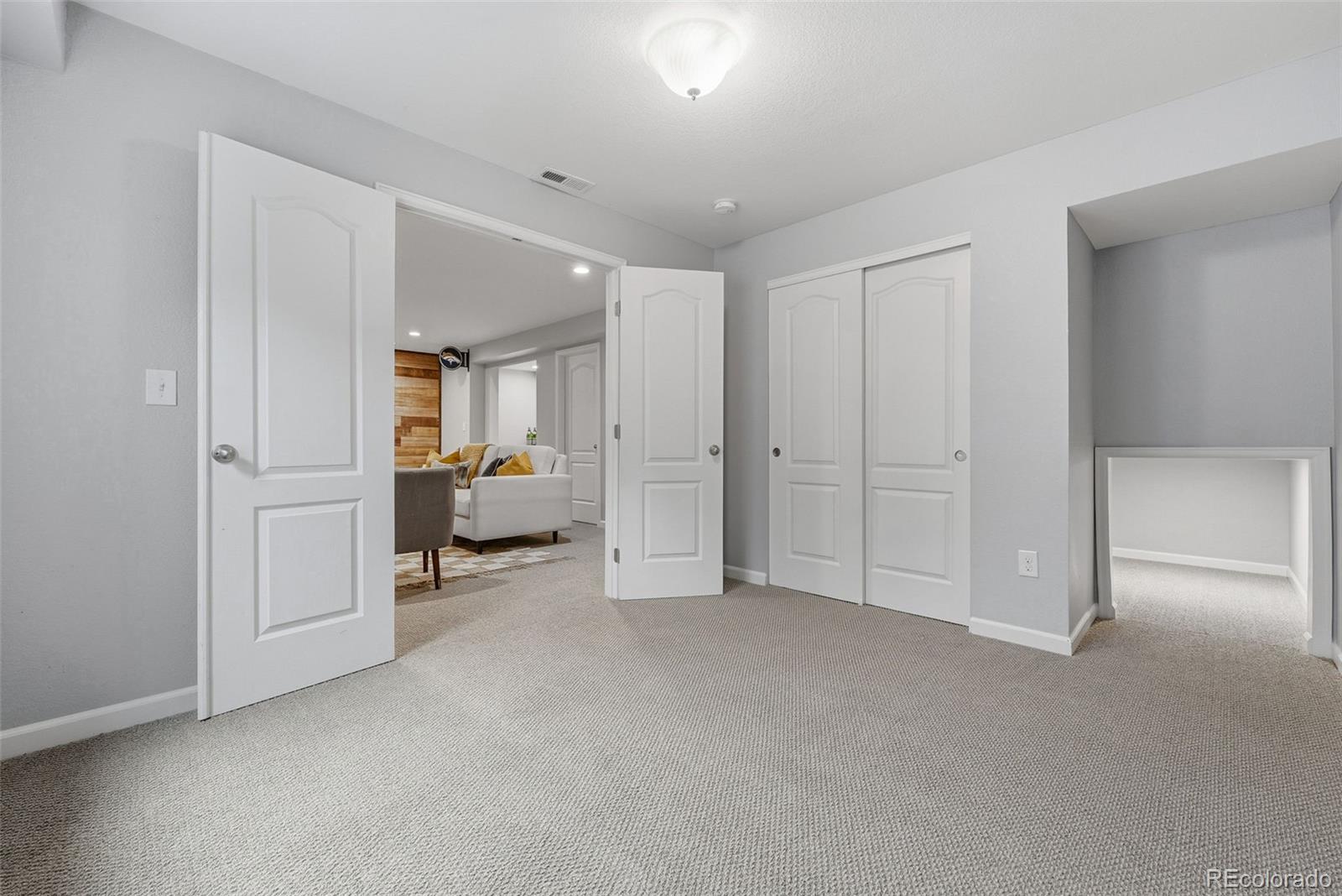 MLS Image #29 for 26009 e frost circle,aurora, Colorado