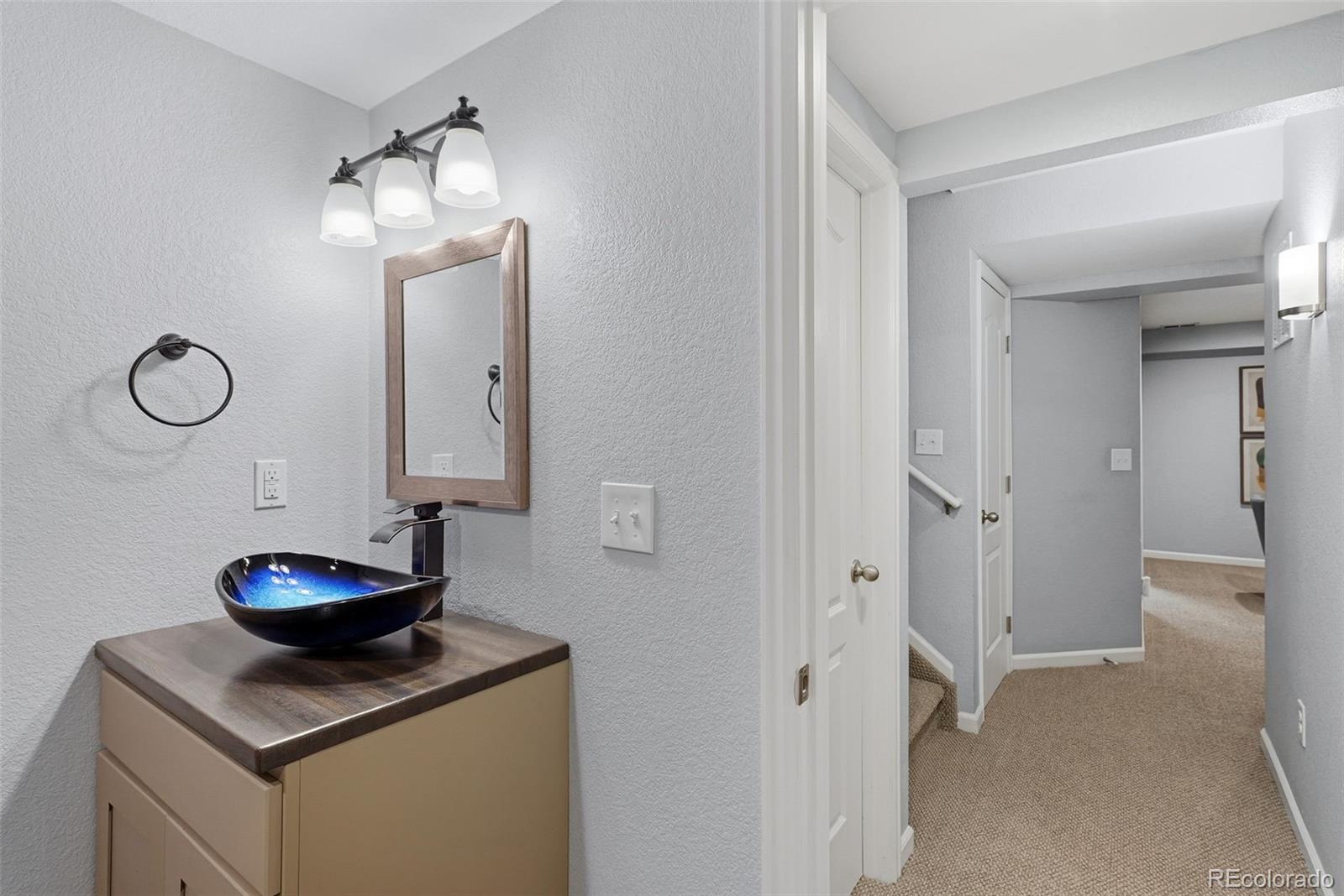 MLS Image #32 for 26009 e frost circle,aurora, Colorado