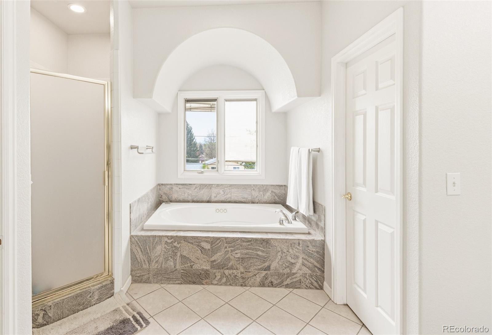 MLS Image #16 for 7351 s clermont drive,centennial, Colorado
