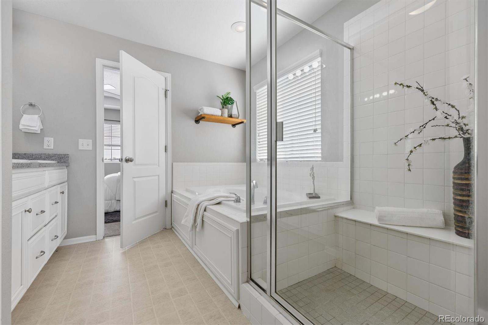MLS Image #10 for 7460 s old hammer way,aurora, Colorado